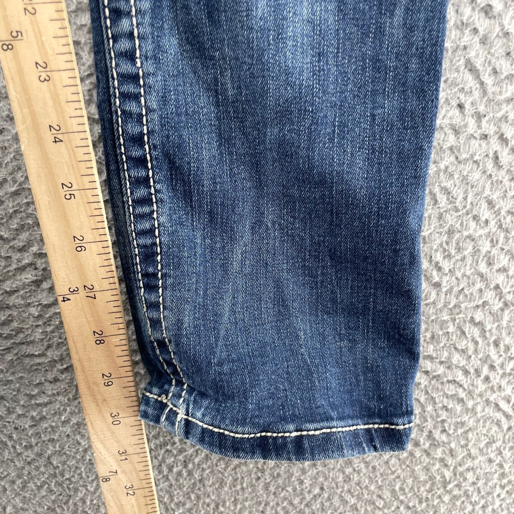Vintage BKE Stella Jeans Women 30x30 Buckle Jeans Western Cowgirl Y2k 90s 5-Pocket Embroidered Denim Blue Stretch Jeans Womens Size 36" / US 14 / IT 50 - 3 Thumbnail