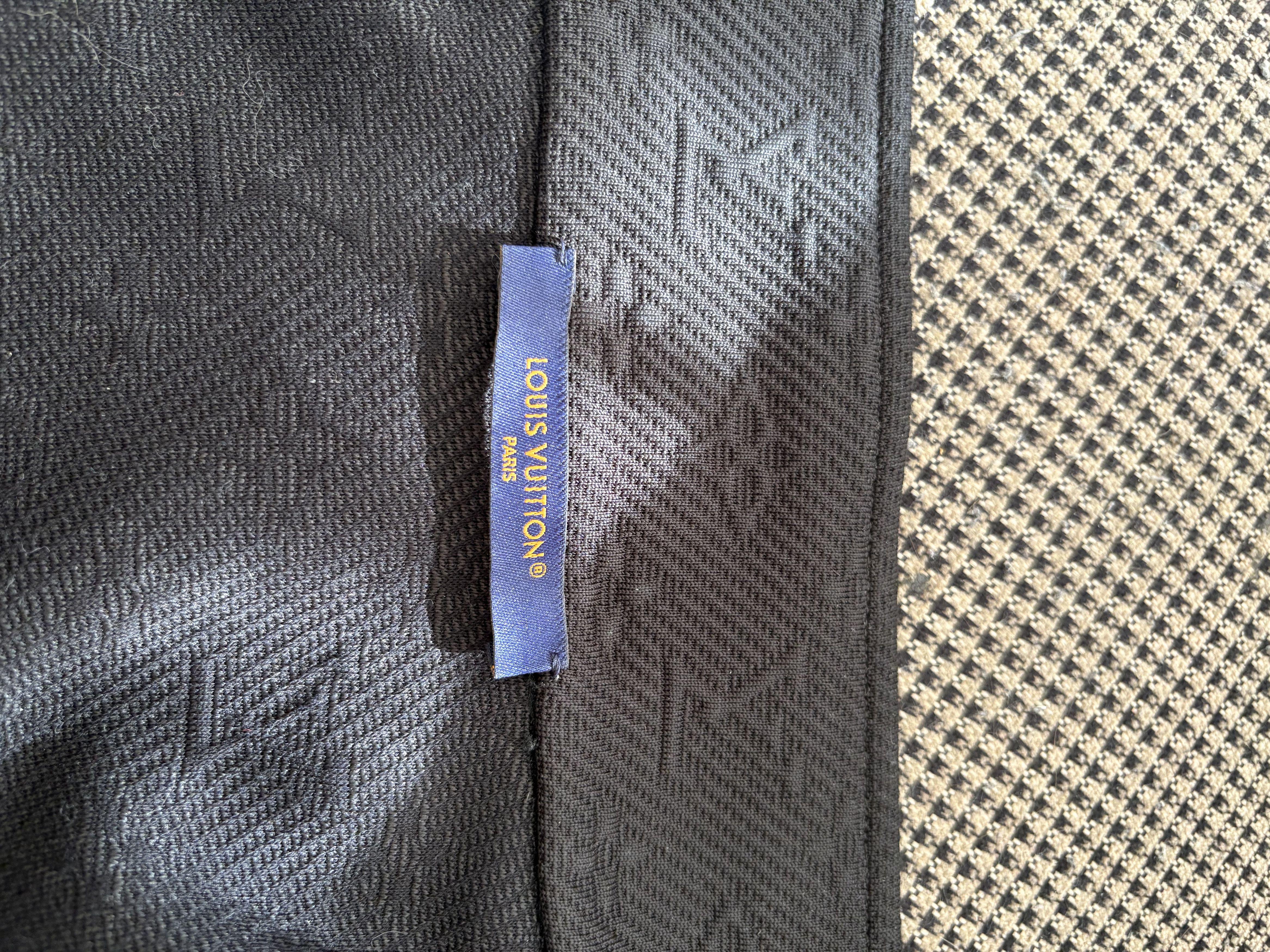 Louis Vuitton Louis Vuitton Embossed Monogram Jersey Tracksuit Top Size US XXL / EU 58 / 5 - 5 Thumbnail