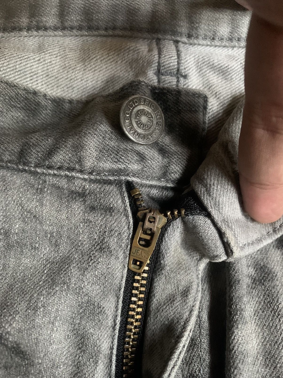 Japanese Brand Vintage Tornado Mart Cut Spiral Mud Wash Jeans pant Size US 34 / EU 50 - 4 Thumbnail