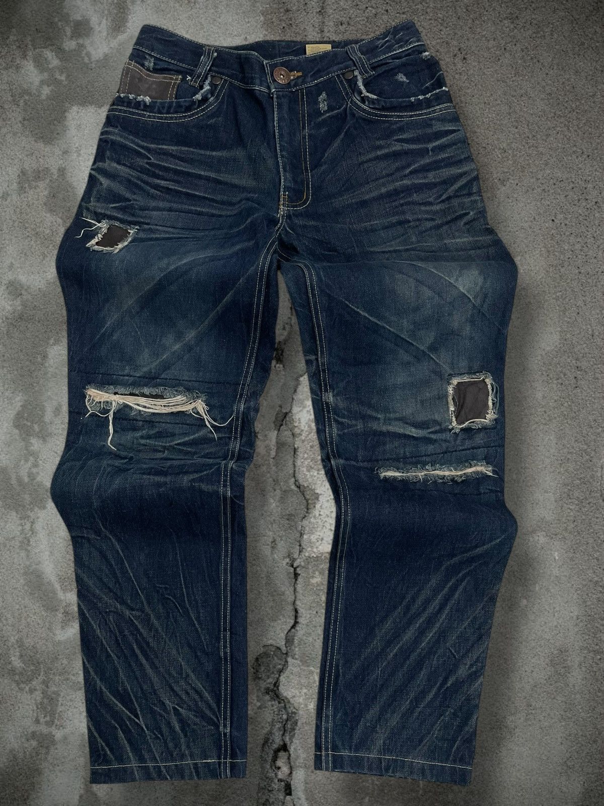 Japanese Brand Vintage Authentic Designer Japan Rapanui Distressed Denim Size US 29 - 1 Thumbnail