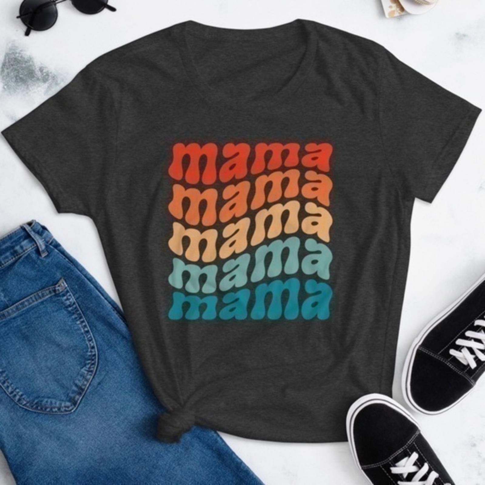 Designer Mama retro t shirt Size XL / US 12-14 / IT 48-50 - 1 Thumbnail