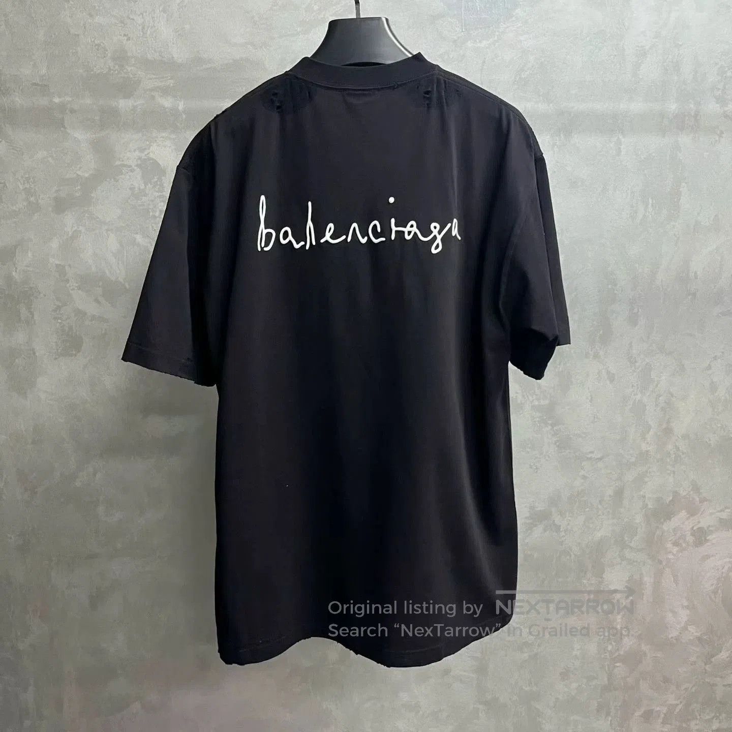 Balenciaga balenciaga black heart graphic short sleeve t-shirt. Size US S / EU 44-46 / 1 - 5 Thumbnail