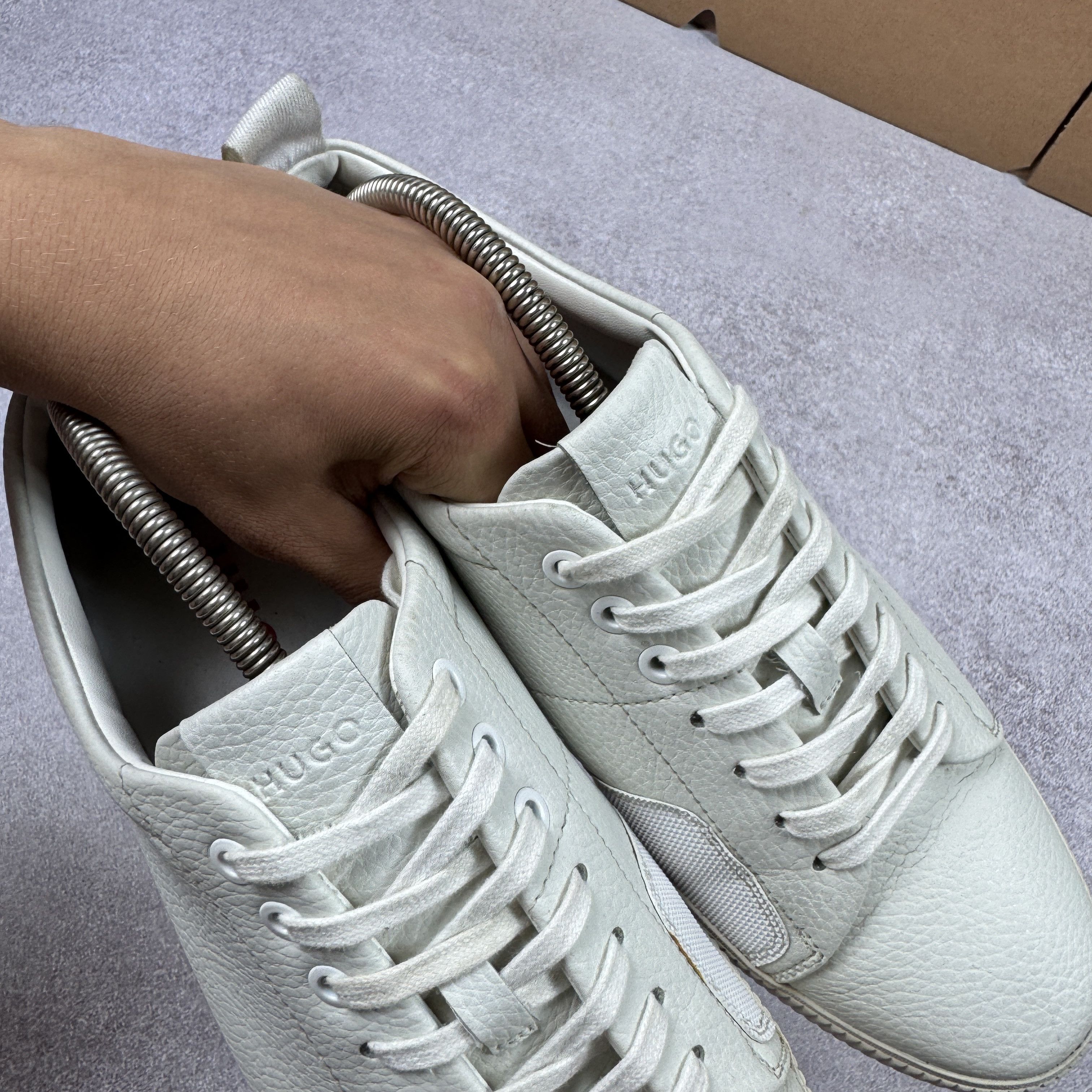 Hugo Boss Hugo Boss 50471315 White Leather Sneakers Size 42 / 27 cm Size US 9 / EU 42 - 7 Thumbnail