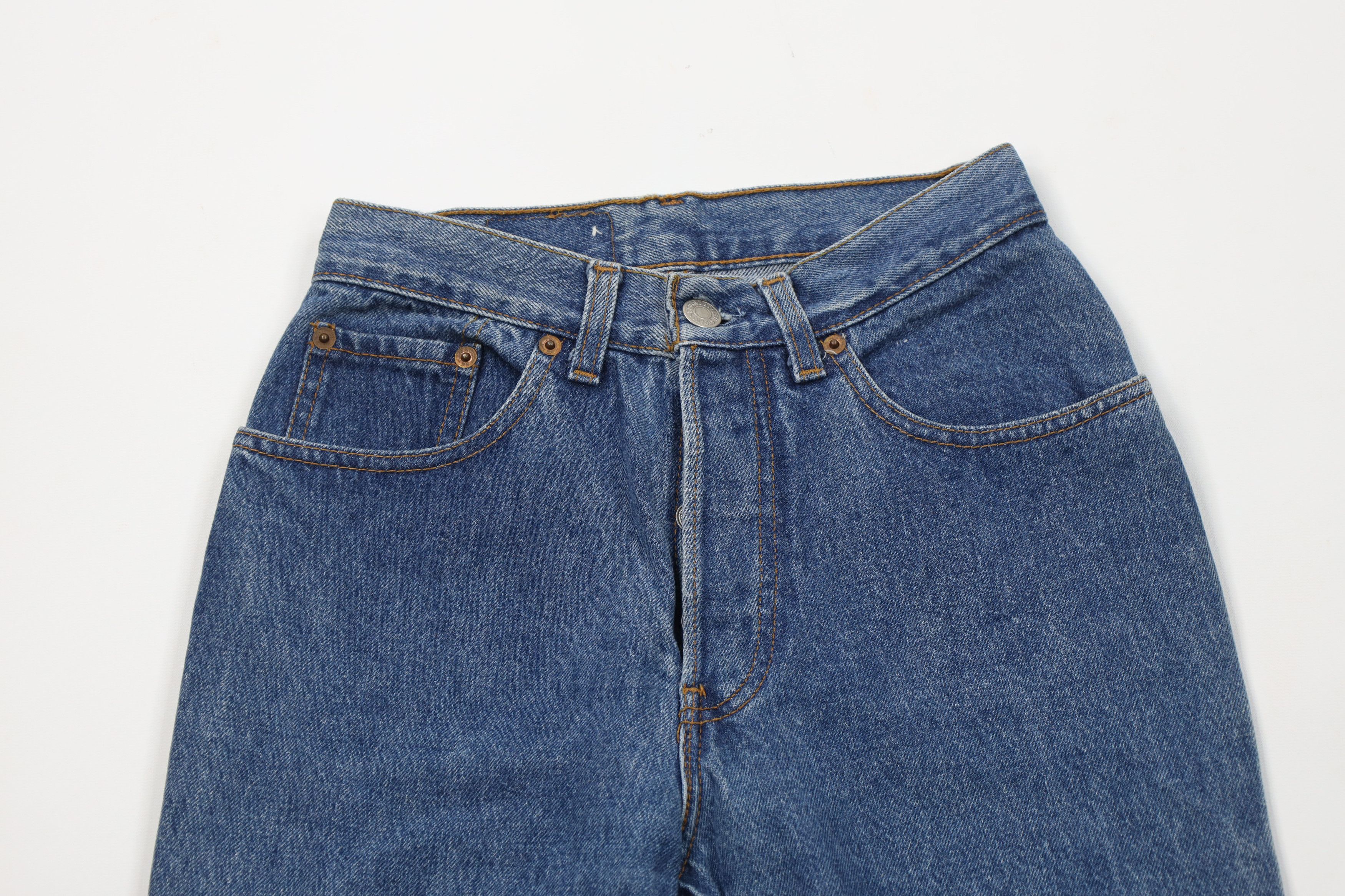 Levi's Vintage 90s Levis 901xx Button Fly High Waisted Mom Jeans Size 27" / US 4 / IT 40 - 2 Thumbnail