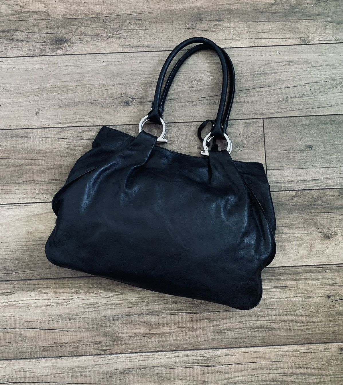 Salvatore Ferragamo Salvatore Ferragamo Leather Handbag Bag Size ONE SIZE - 2 Thumbnail