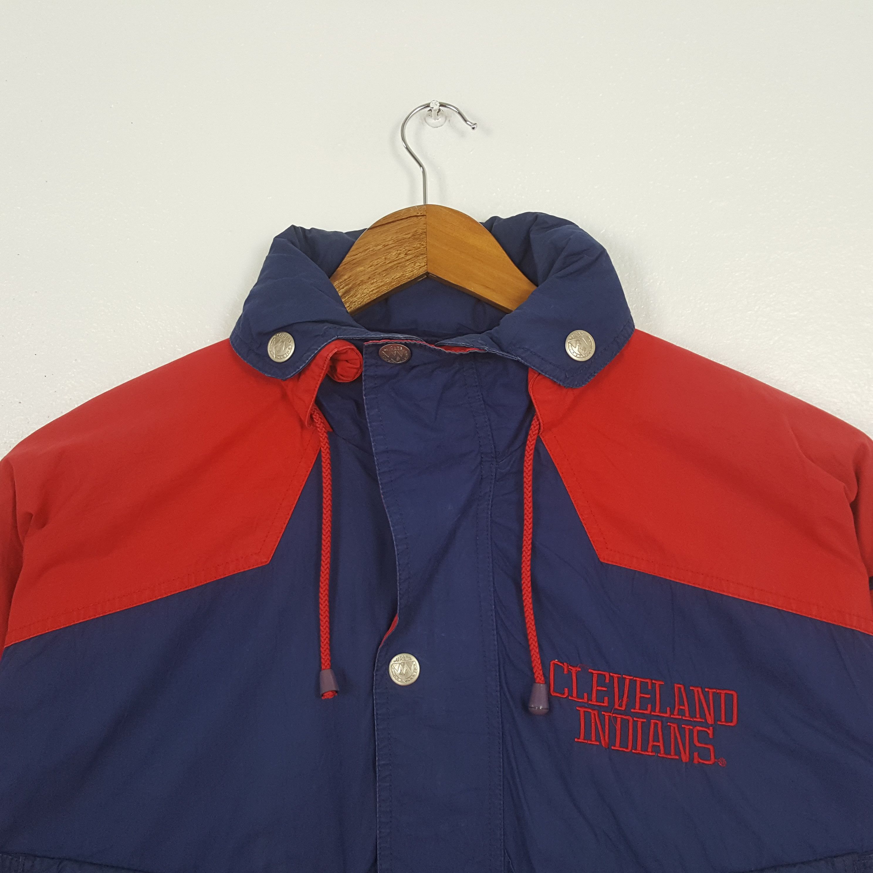 MLB Vintage Cleveland Indians MLB Baseball Team Jacket C323N15 Size US XL / EU 56 / 4 - 4 Thumbnail