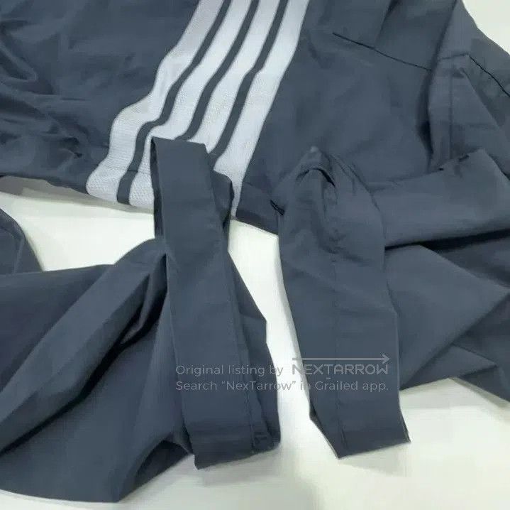 Thom Browne Thom Browne Gray Classic Striped Relaxed Shorts. Size US 30 / EU 46 - 8 Thumbnail