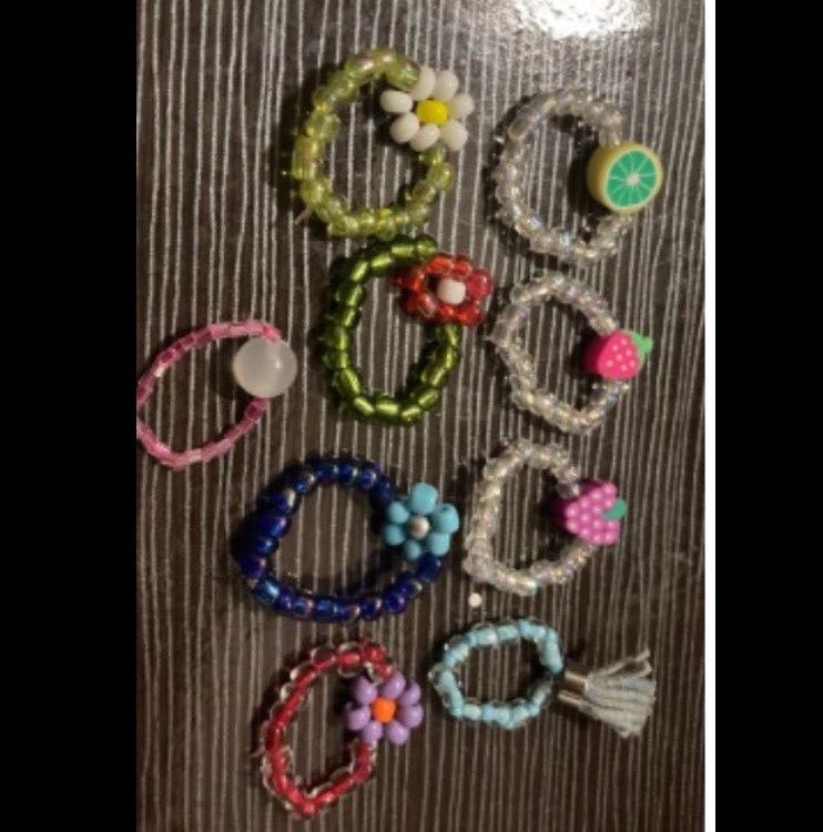 Other Colourful beaded rings Size ONE SIZE - 1 Thumbnail