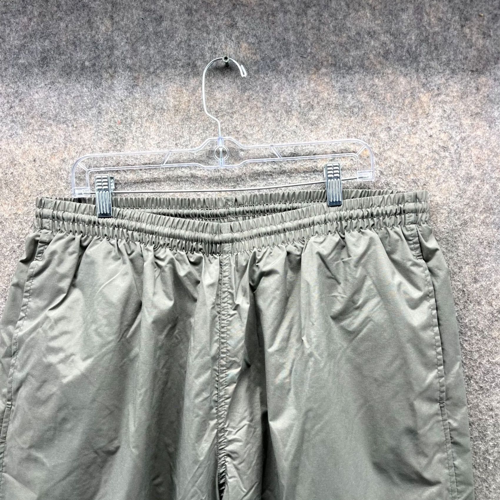 Nike VINTAGE Nike Pants Mens XXL Gray Nylon Fleece Lined Windbreaker Cargo Y2K Baggy Size US 39 - 7 Thumbnail