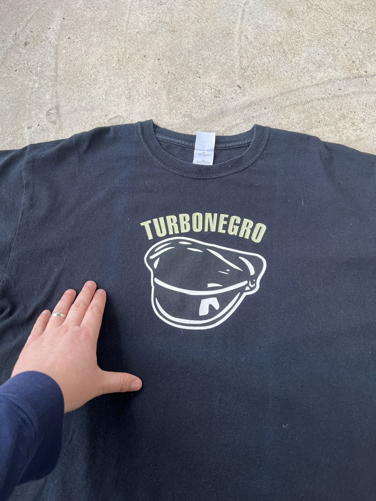 Band Tees Vintage Turbonegro Punk Rock tee Size US XL / EU 56 / 4 - 2 Thumbnail