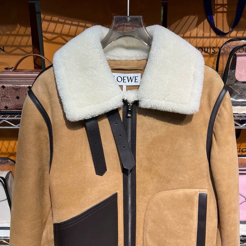 Loewe LOEWE A pilot jacket with fur and feathers Size US S / EU 44-46 / 1 - 3 Thumbnail