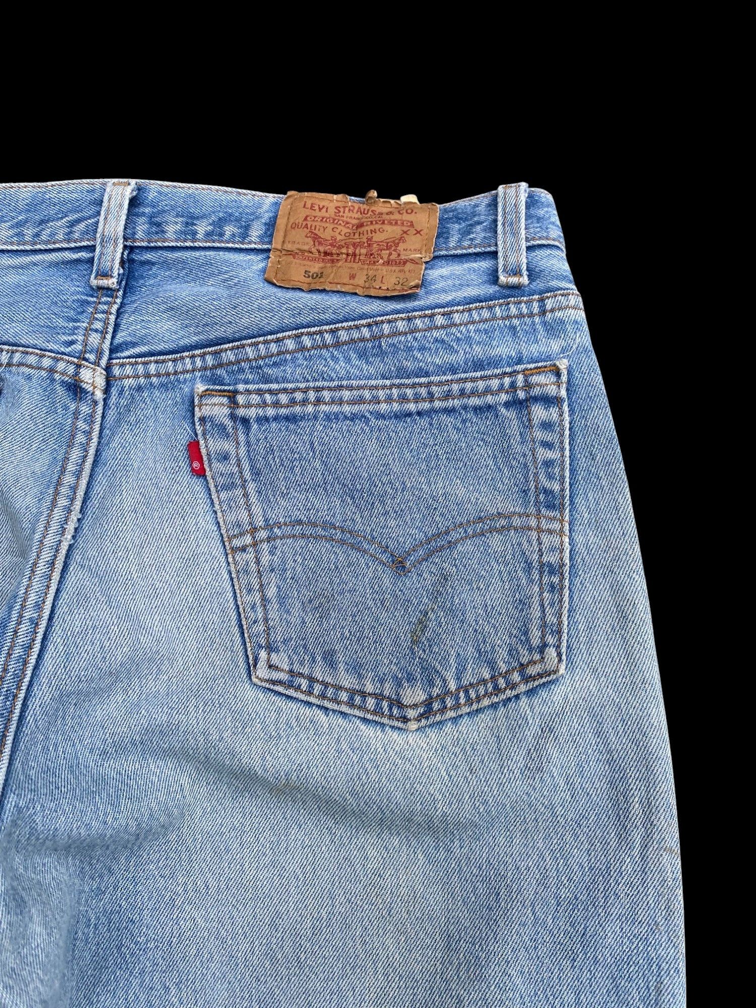 Levi's Vintage 1993 Levis 501 dirty lightwash distressed W33x28.5 Size US 33 - 10 Thumbnail