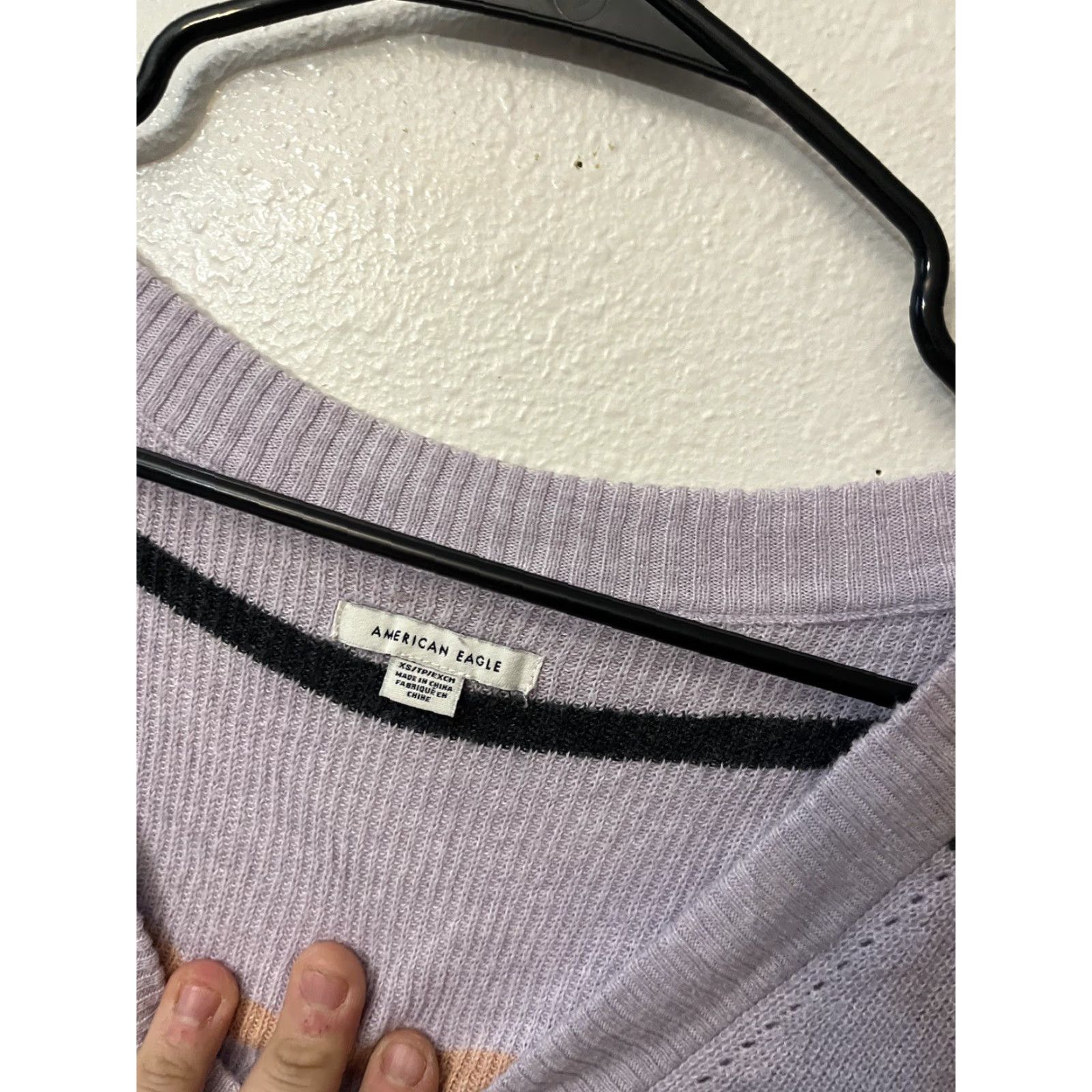 American Eagle Outfitters American Eagle Sweater Womens Size XS Purple Striped Long Sleeve V Neck Pullover Size XS / US 0-2 / IT 36-38 - 3 Thumbnail
