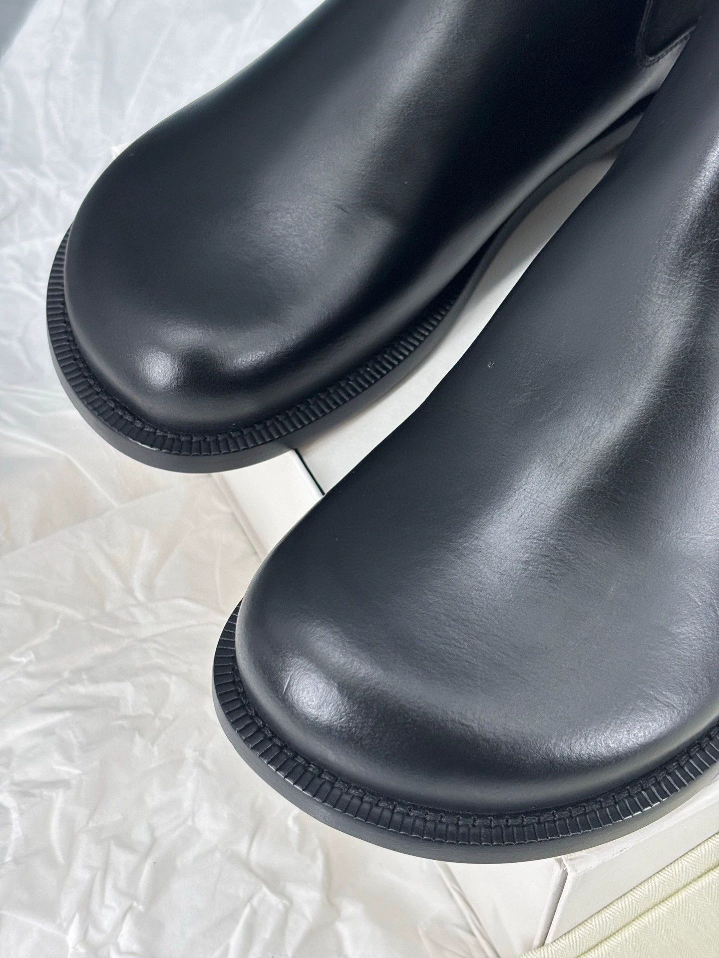Loewe black leather chelsea boots for men Size US 9 / EU 42 - 2 Thumbnail