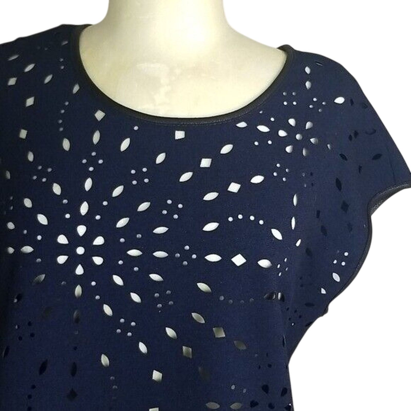 Alberto Alberto Makali Perforated Top S Whisygoth Artsy Asym Topper Size S / US 4 / IT 40 - 2 Thumbnail