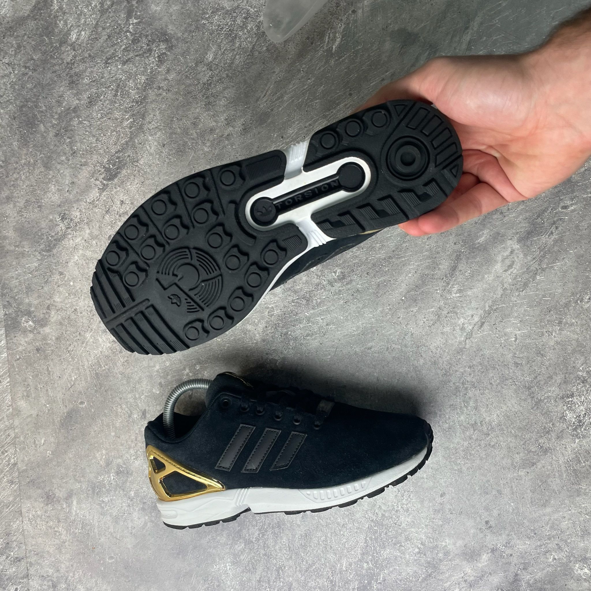 Adidas ADIDAS ZX FLUX Size US 7 / IT 37 - 5 Thumbnail