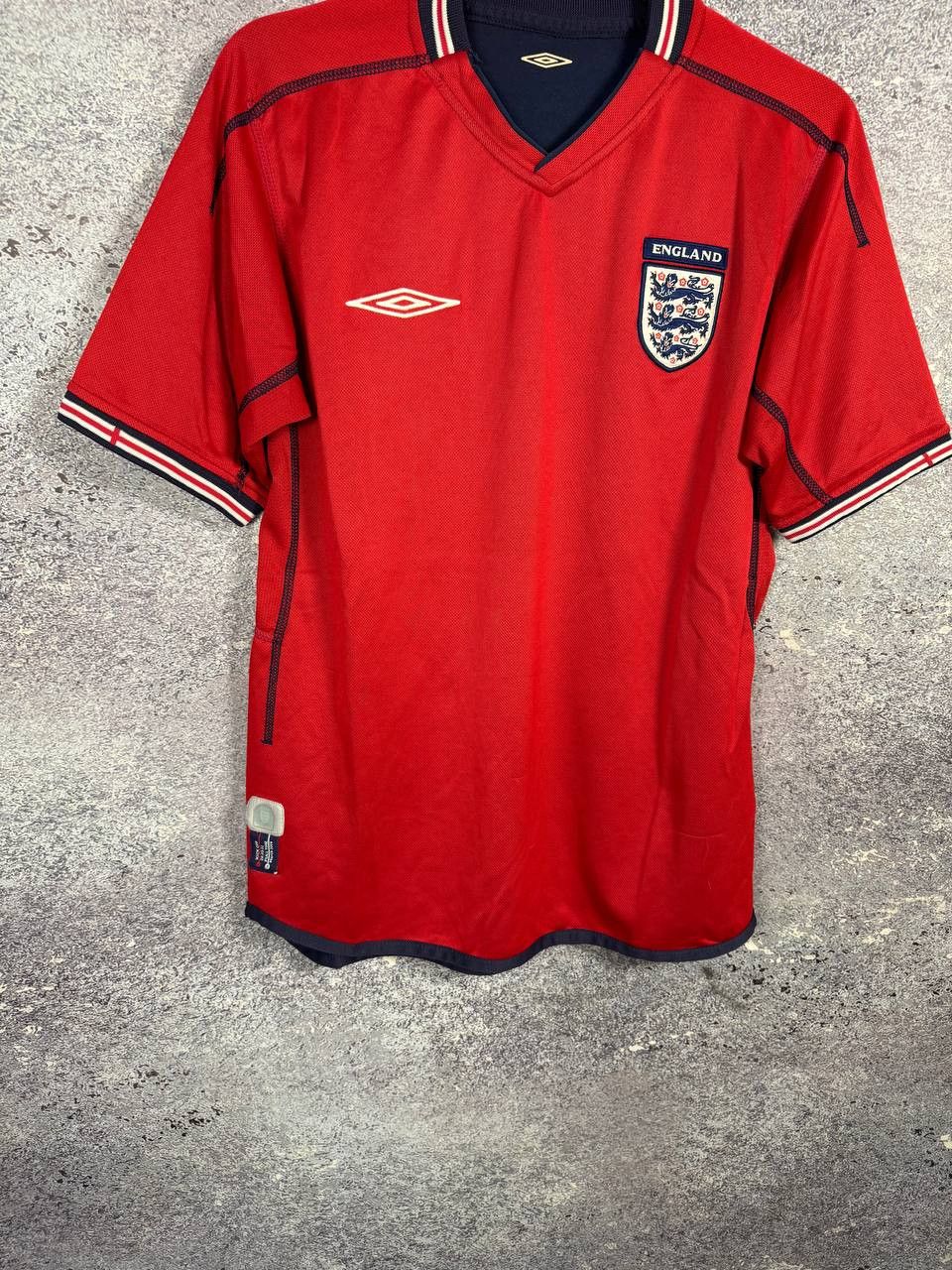 Umbro England National Team 2002 Umbro Soccer Jersey Size US M / EU 48-50 / 2 - 5 Thumbnail