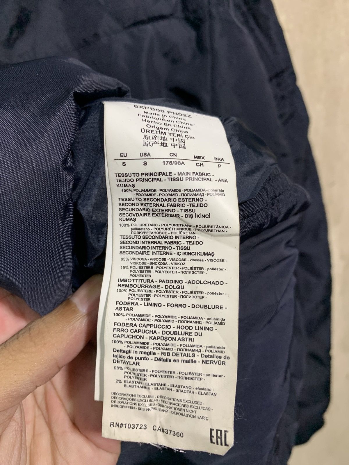 Emporio Armani × Giorgio Armani 🔥EMPORIO ARMANI PUFFER HOODIE JACKETS Size US M / EU 48-50 / 2 - 9 Thumbnail