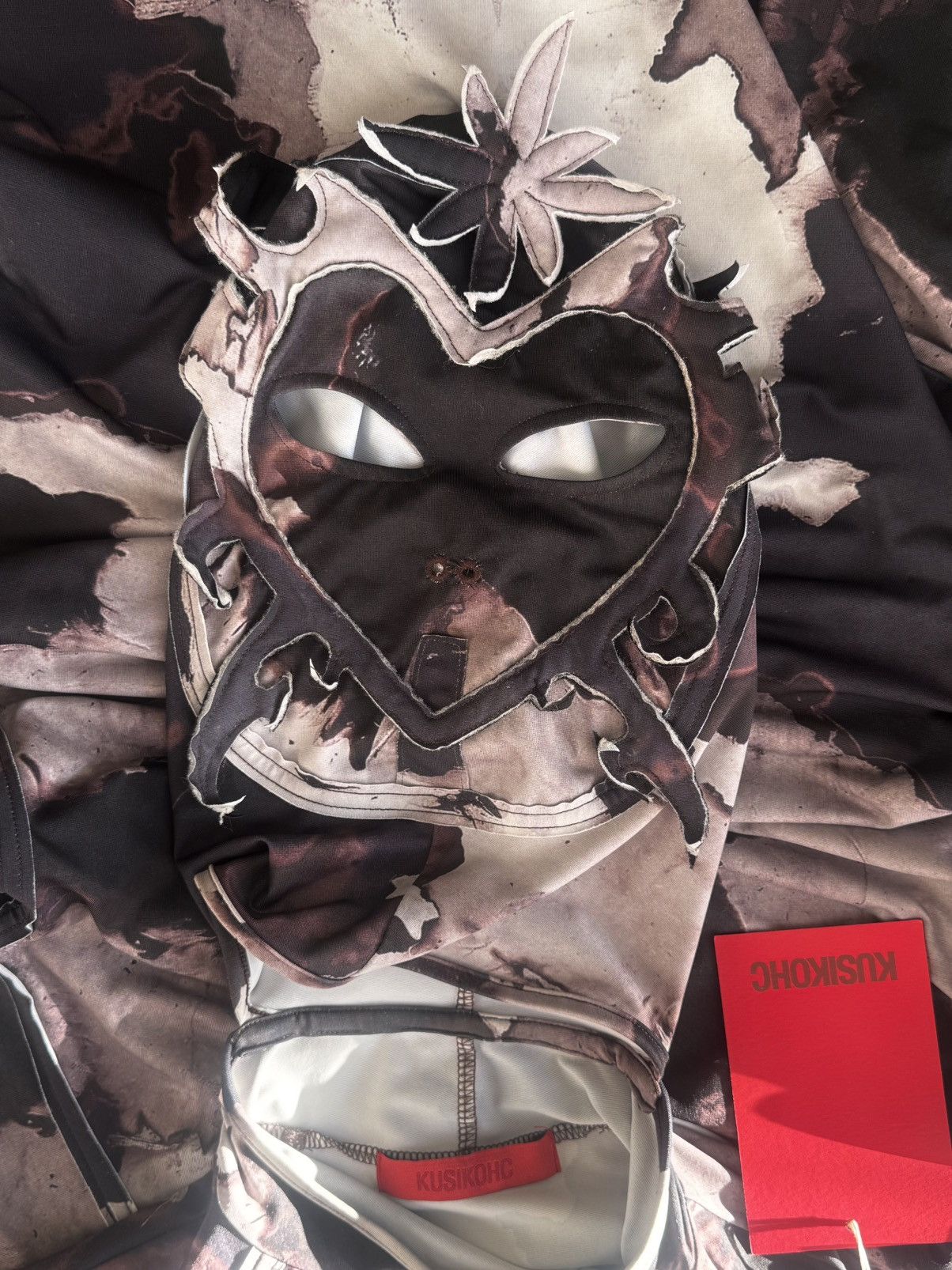 Kusikohc KUSIKOHC Printed Balaclava Long Sleeve Tee Size US L / EU 52-54 / 3 - 12 Thumbnail
