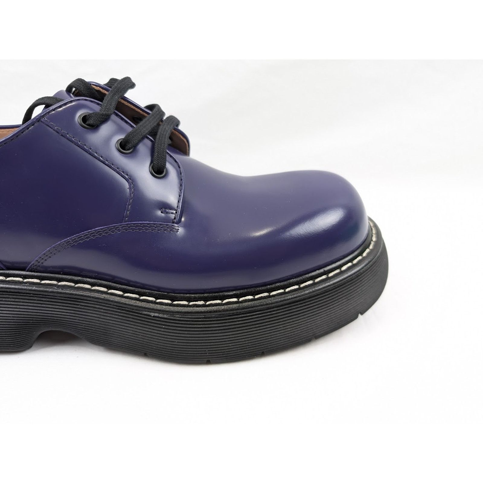 Bottega Veneta o1rshd1 Gloss Vinyl Swell Lace up Boots in Unicorn/Black Size US 9.5 / EU 42-43 - 4 Thumbnail