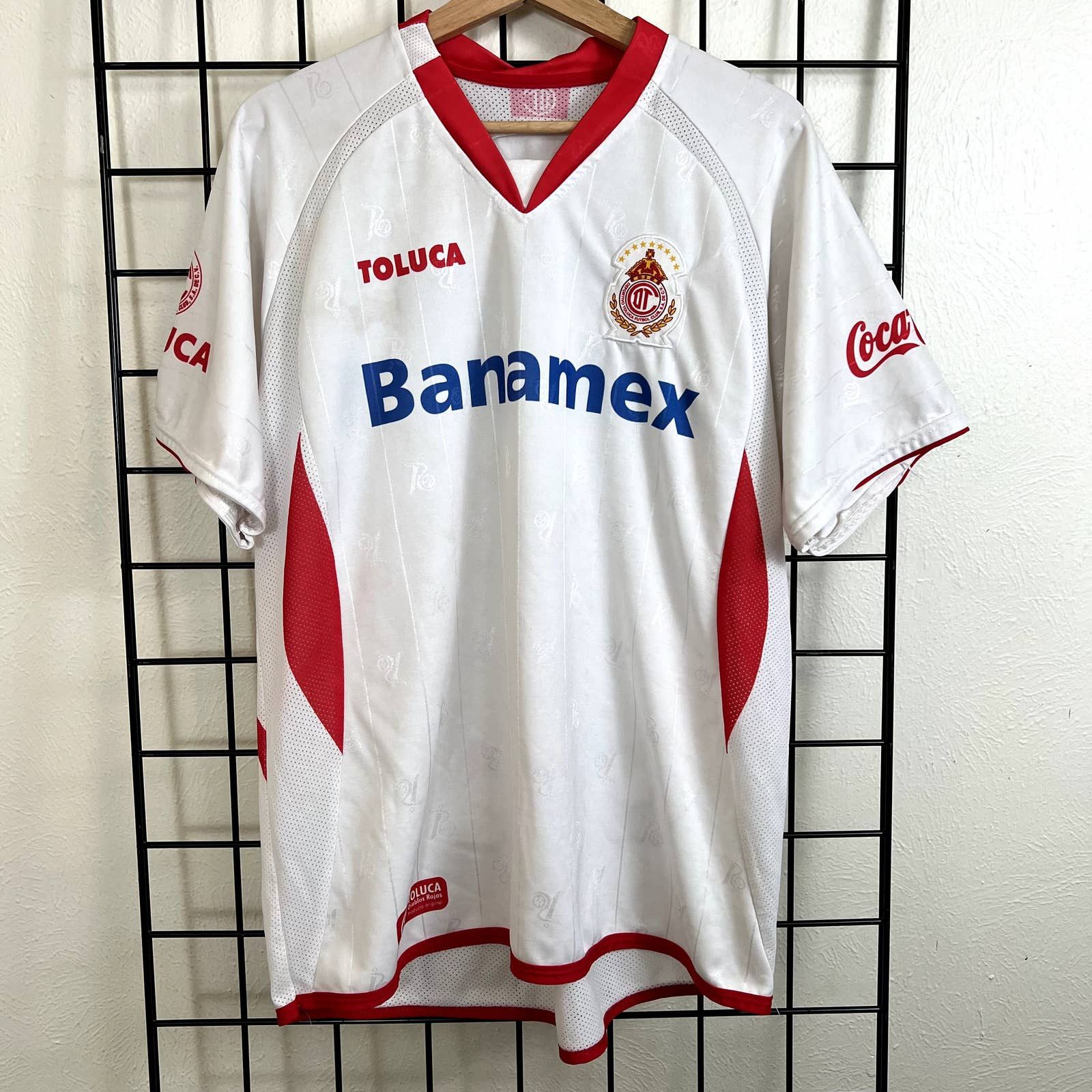 image of Vintage Toluca Deportivo 2000S Football Soccer Jersey in White, Men's (Size XL)