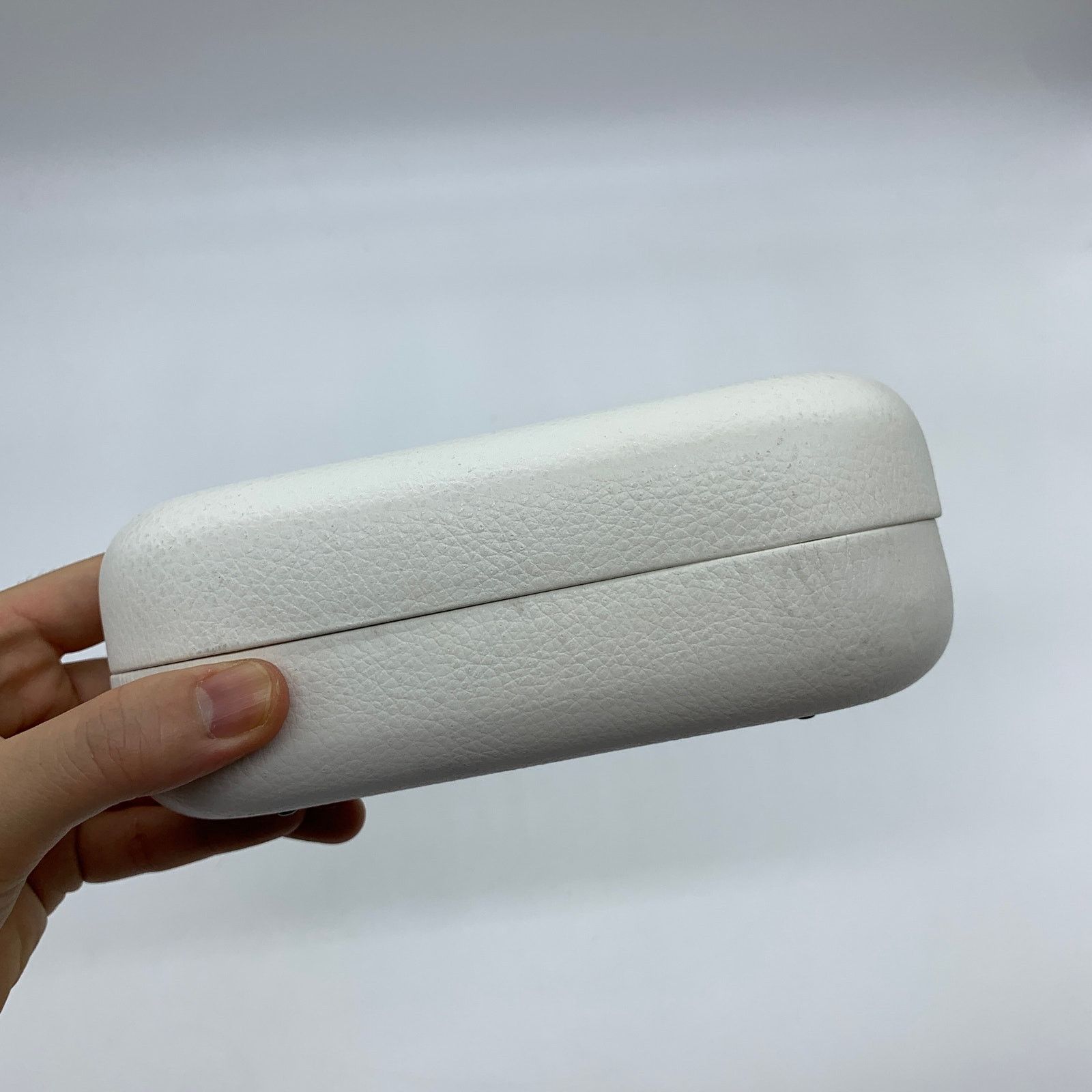 Chloe Chloe Sunglasses Hard Case Ivory Leather Size ONE SIZE - 4 Thumbnail