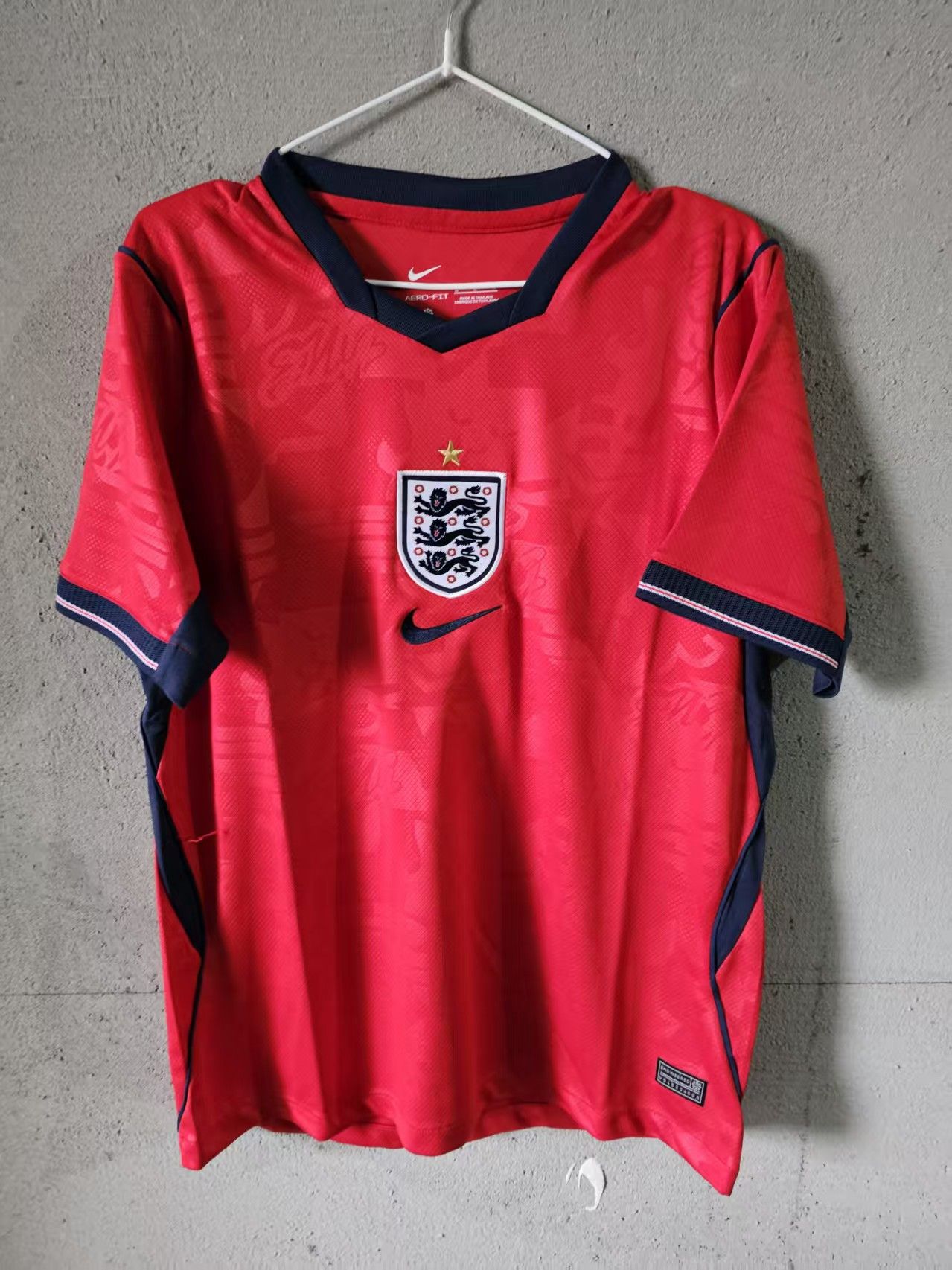 Other England Soccer Jersey 2026 Size US XL / EU 56 / 4 - 1 Thumbnail