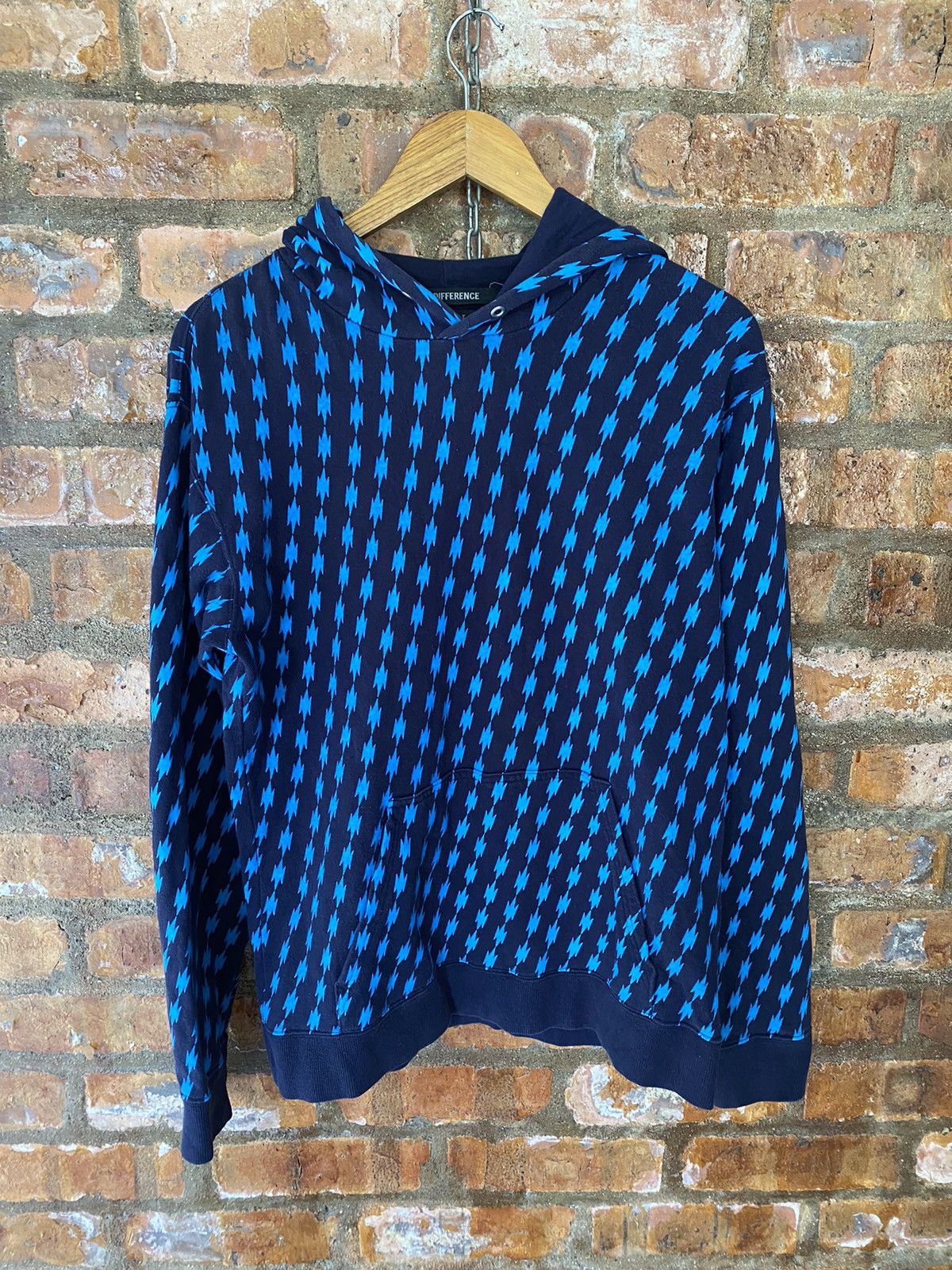 PHENOMENON 2000s EDGE Rupert psychedelic illustration berbed wire Size US M / EU 48-50 / 2 - 2 Thumbnail