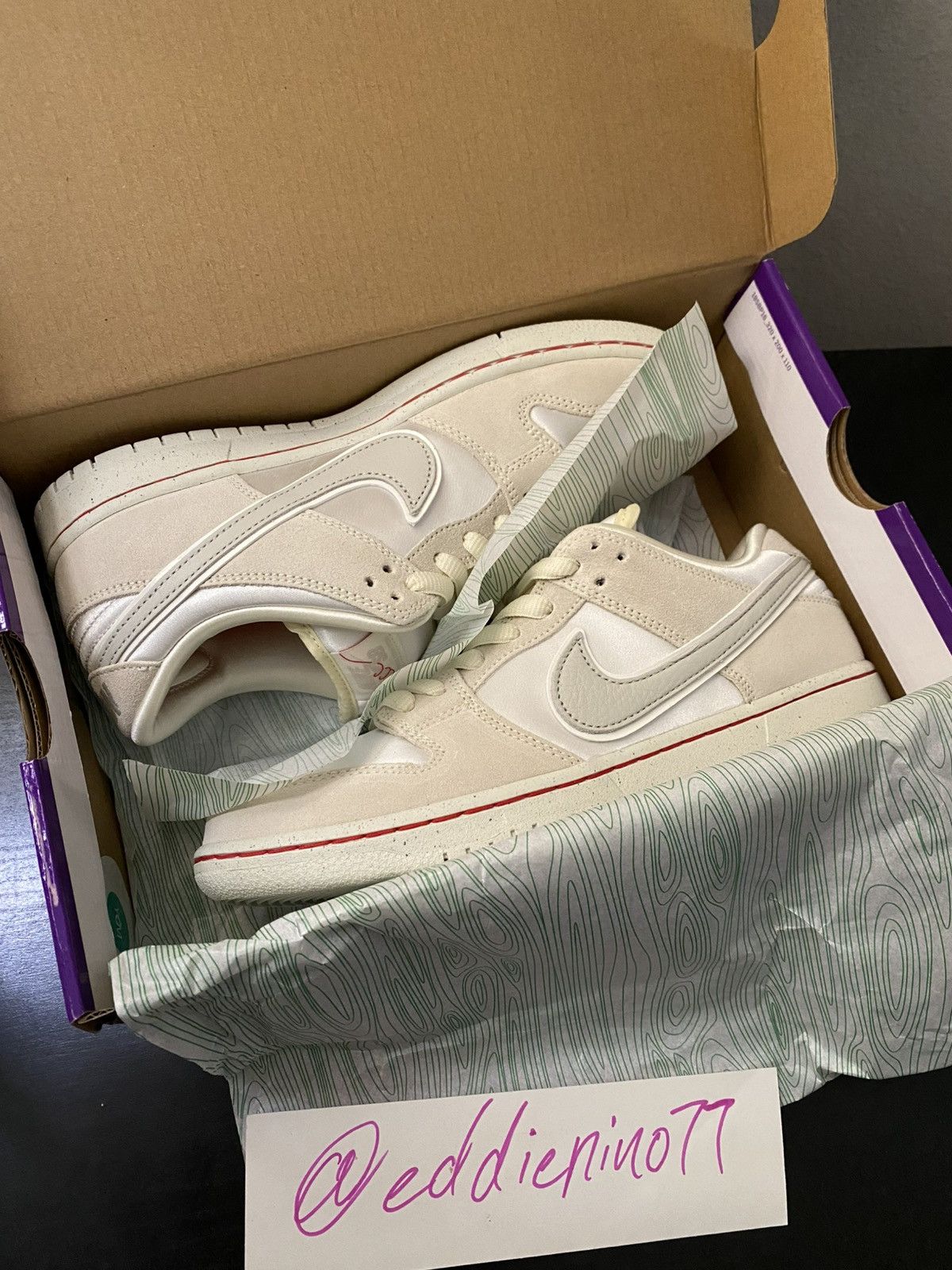 Nike Nike SB Dunk Low PRM (VDAY PACK 2023) Size US 8.5 / EU 41-42 - 3 Thumbnail