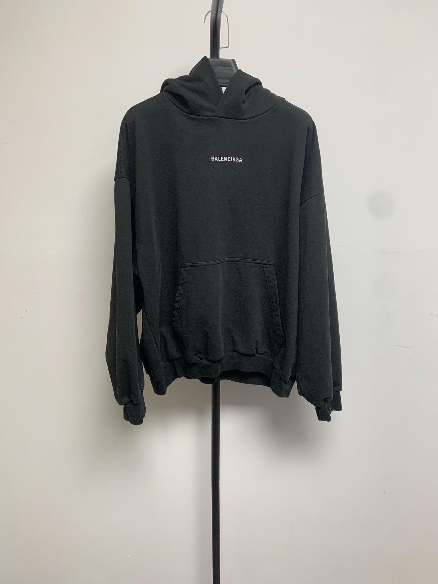 Balenciaga Balenciaga Men's Logo Print Hooded Sweatshirt Size US L / EU 52-54 / 3 - 1 Thumbnail