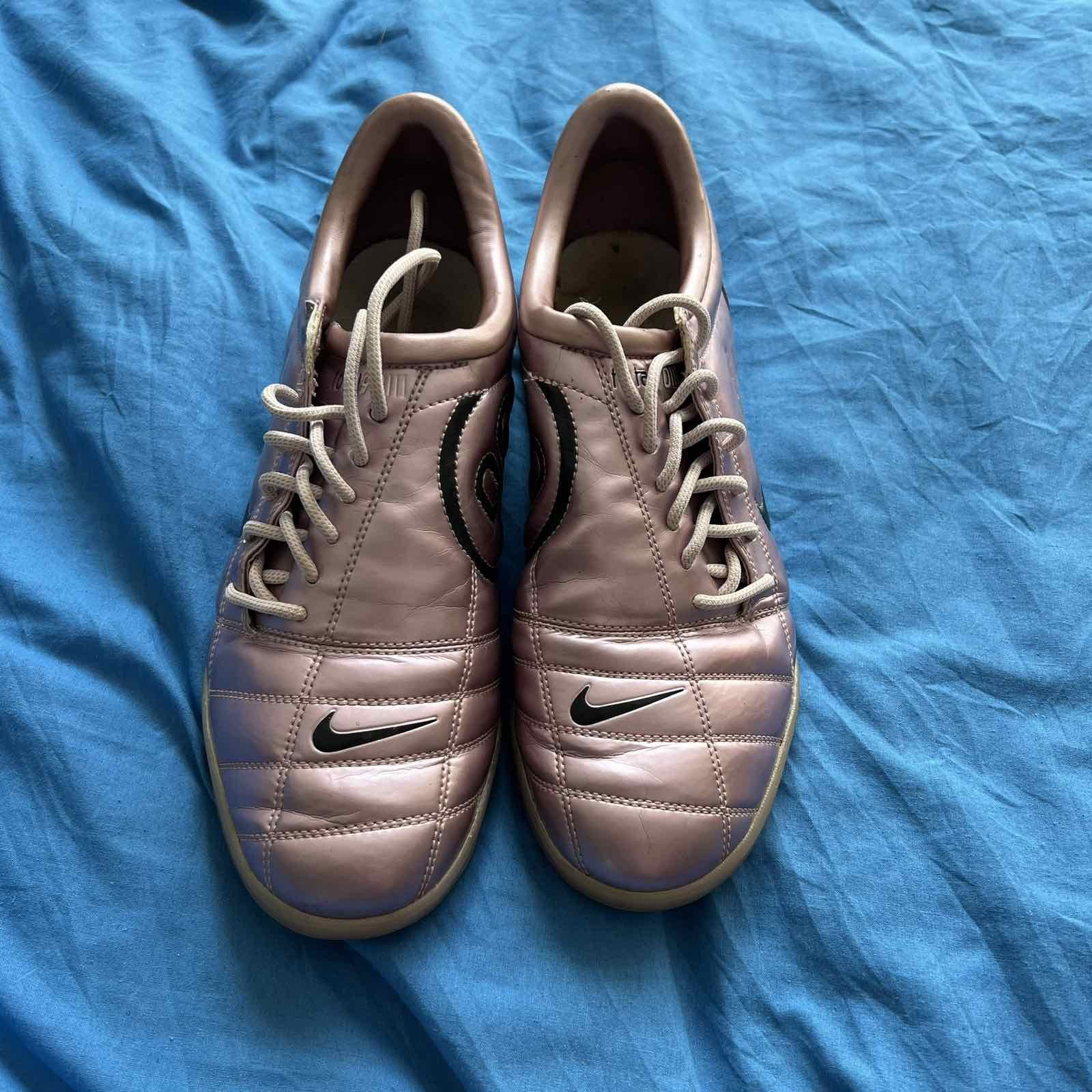 Nike Vintage Nike Total 90 III Pink Indoor Futsal cleats mens Size US 9 / EU 42 - 3 Thumbnail