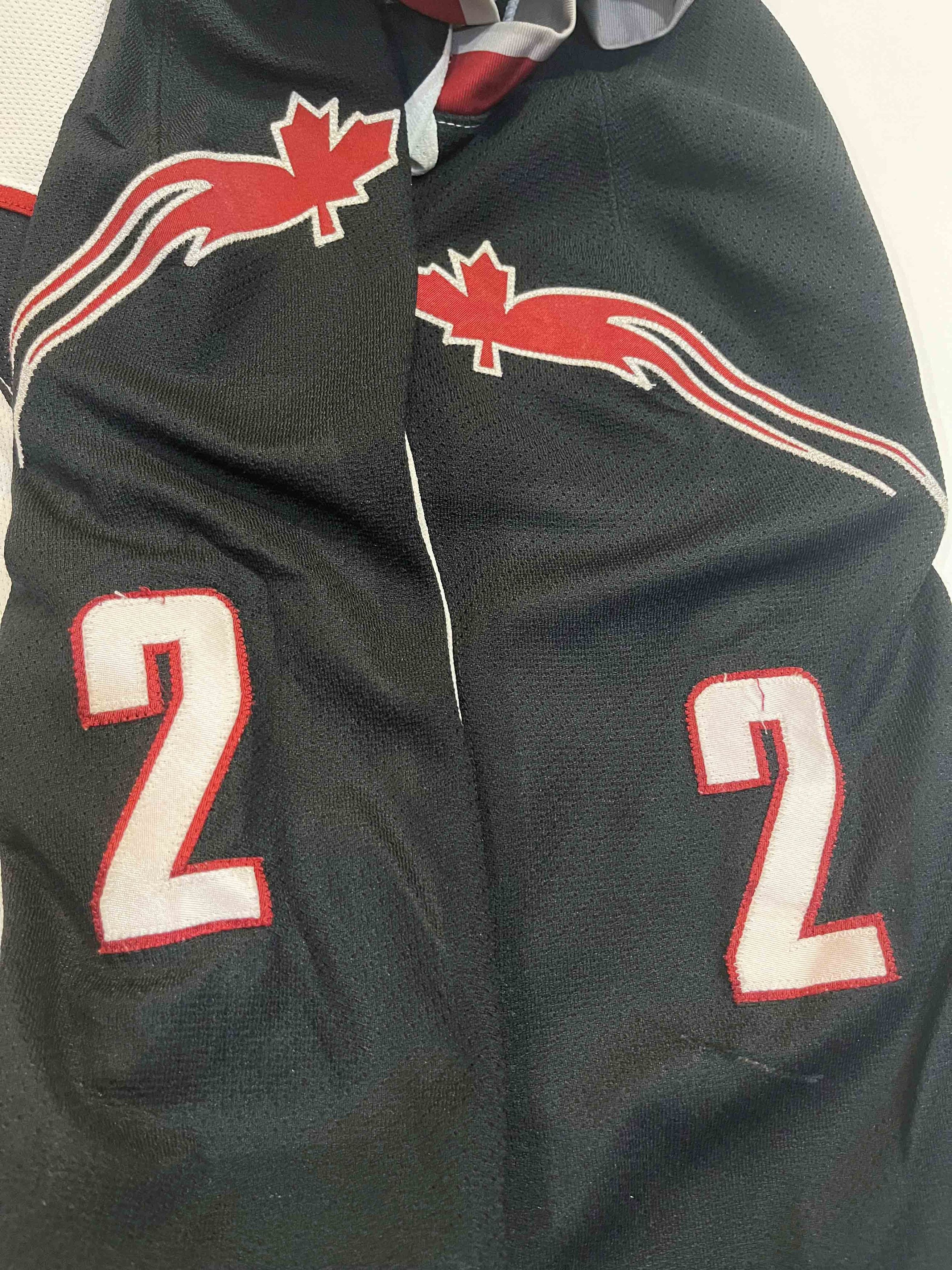 Reebok Reebok Authentic Vancouver Giants JONES #2 WHL Hockey Jersey Size US XL / EU 56 / 4 - 6 Thumbnail