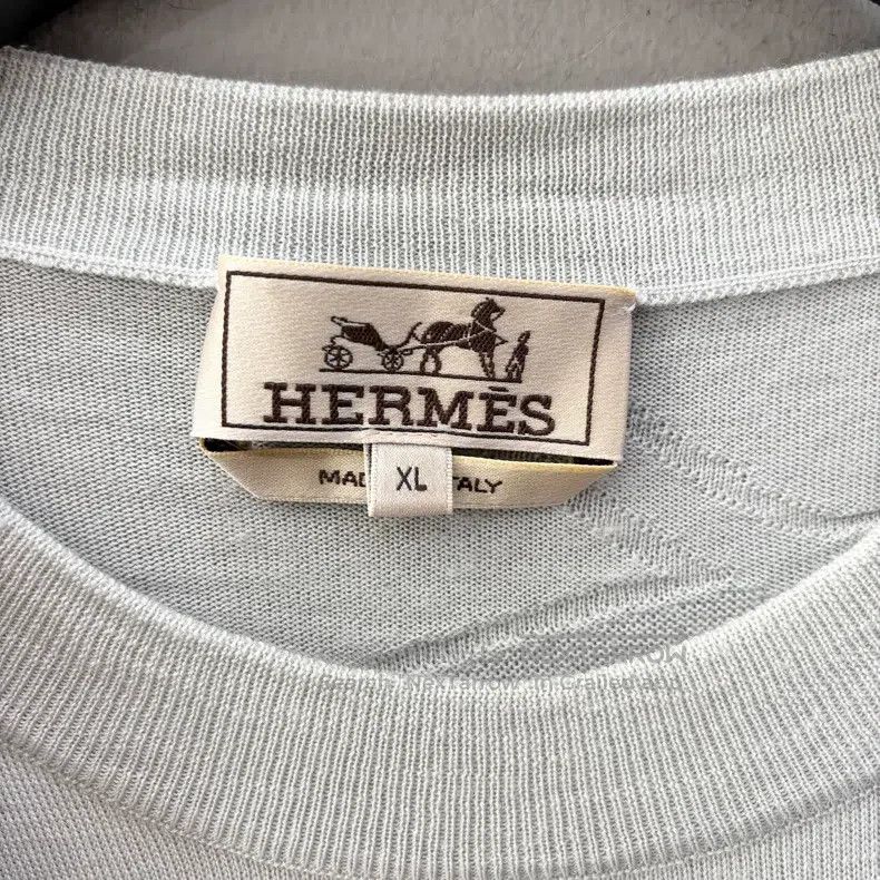 Hermes Hermes Men's Long Sleeve Round Neck Knit Sweater, Gray Size US XL / EU 56 / 4 - 8 Thumbnail