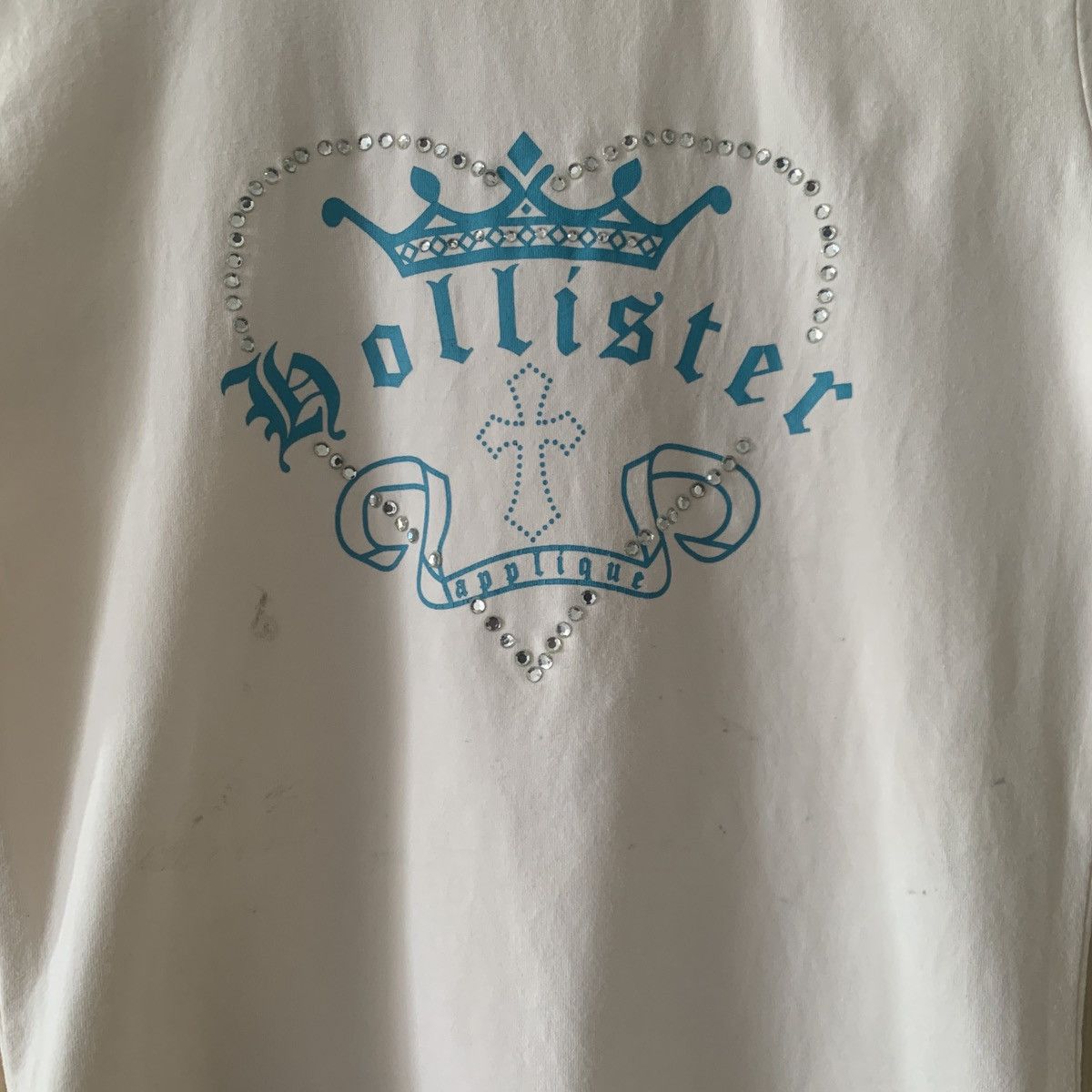 Hollister y2k Hollister Gothic Font Cross Pattern Tee Size XS / US 0-2 / IT 36-38 - 3 Thumbnail