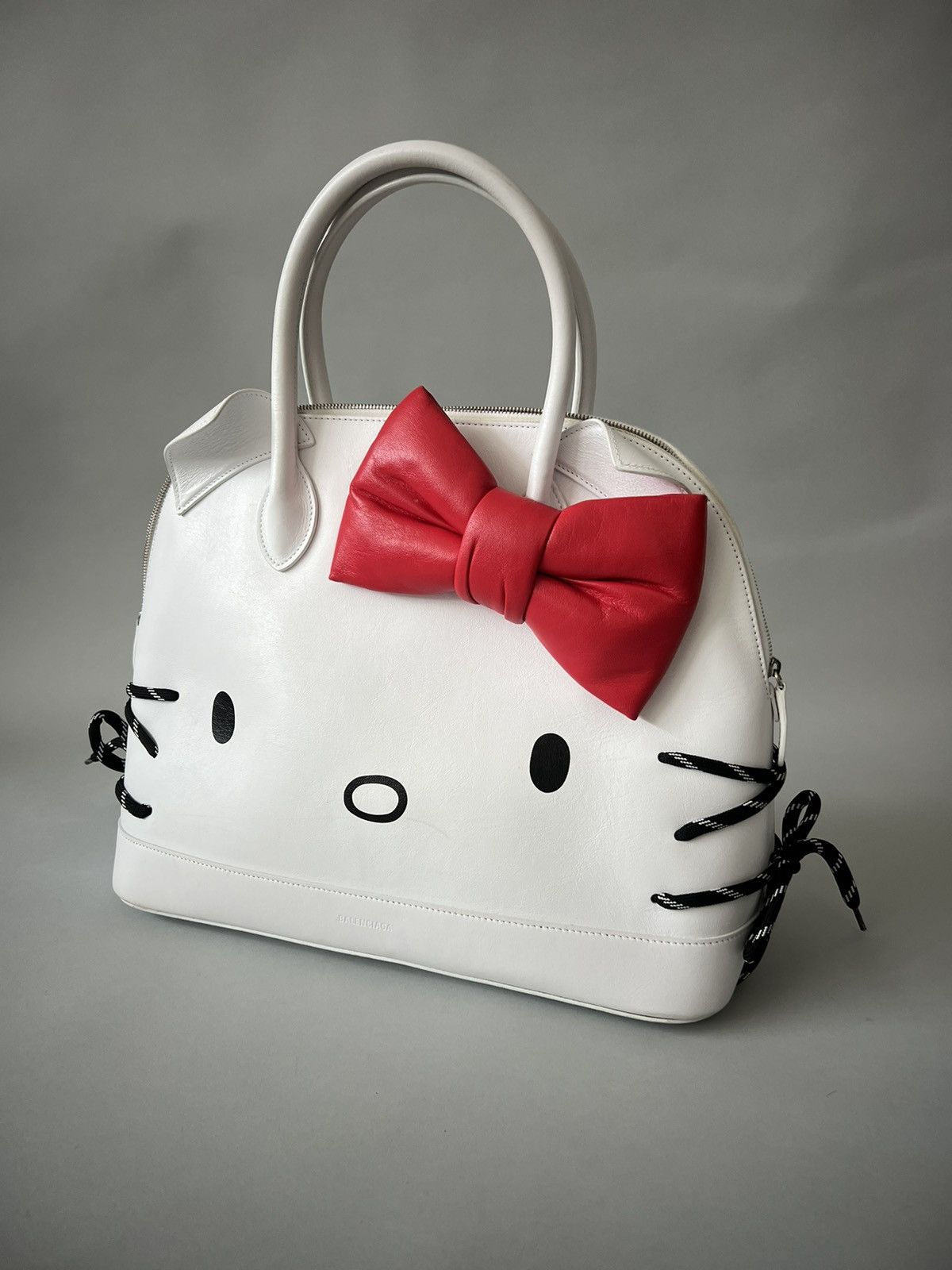 Balenciaga SS20 Balenciaga Hello Kitty Runway Ville Handbag Bag Size ONE SIZE - 5 Thumbnail