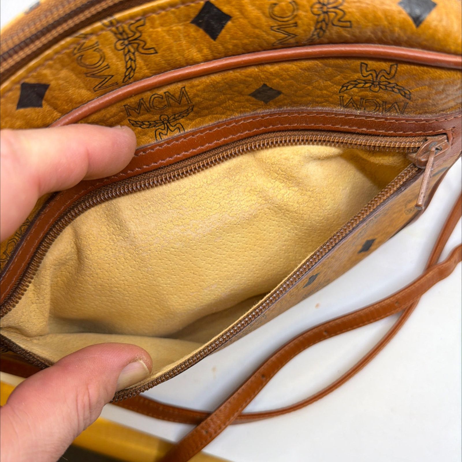 MCM MCM Visetos Camera Cognac Coated Canvas Crossbody Bag Size ONE SIZE - 8 Thumbnail