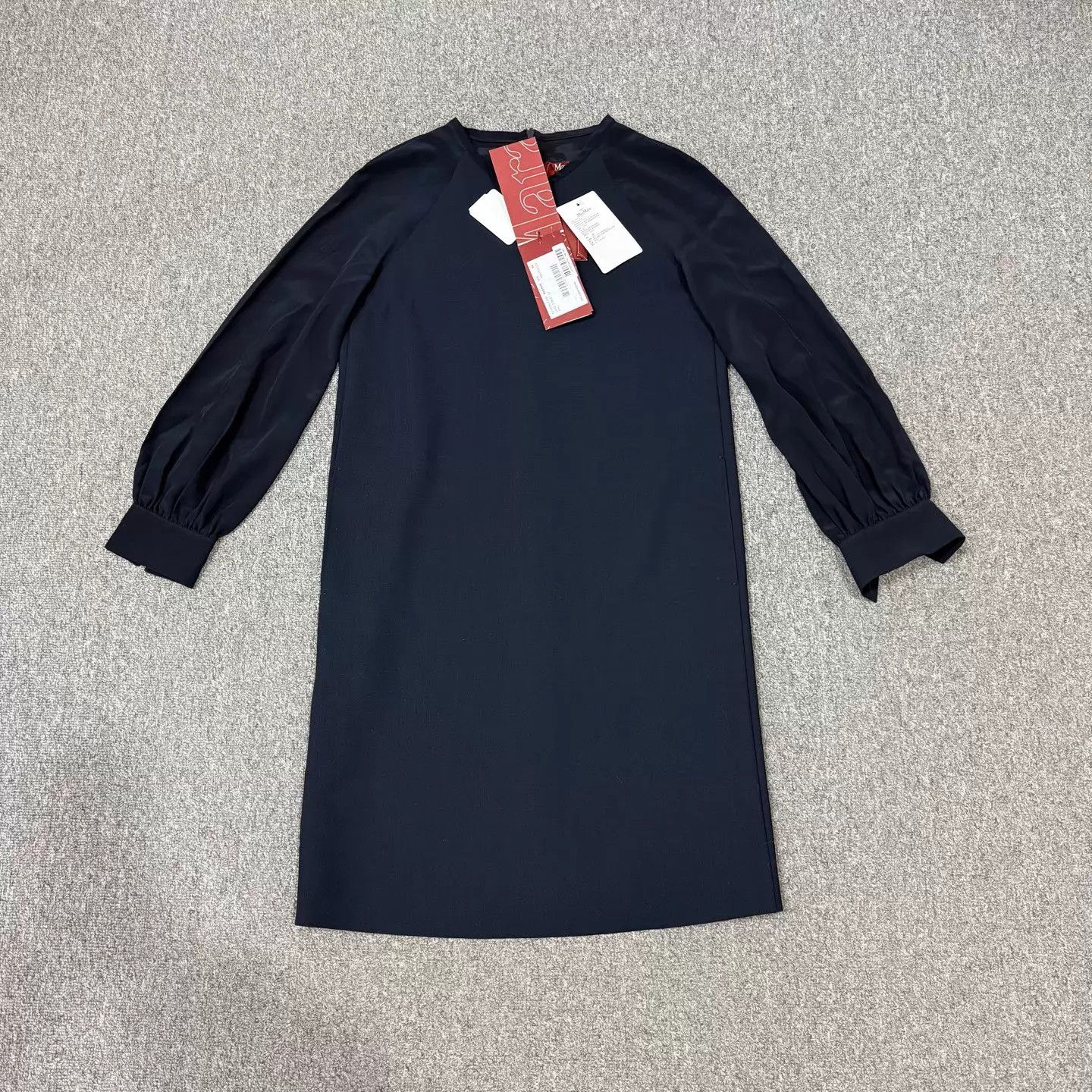 Max Mara Maxmara navy longsleeve dress NWT size 36 Size XS / US 0-2 / IT 36-38 - 1 Thumbnail