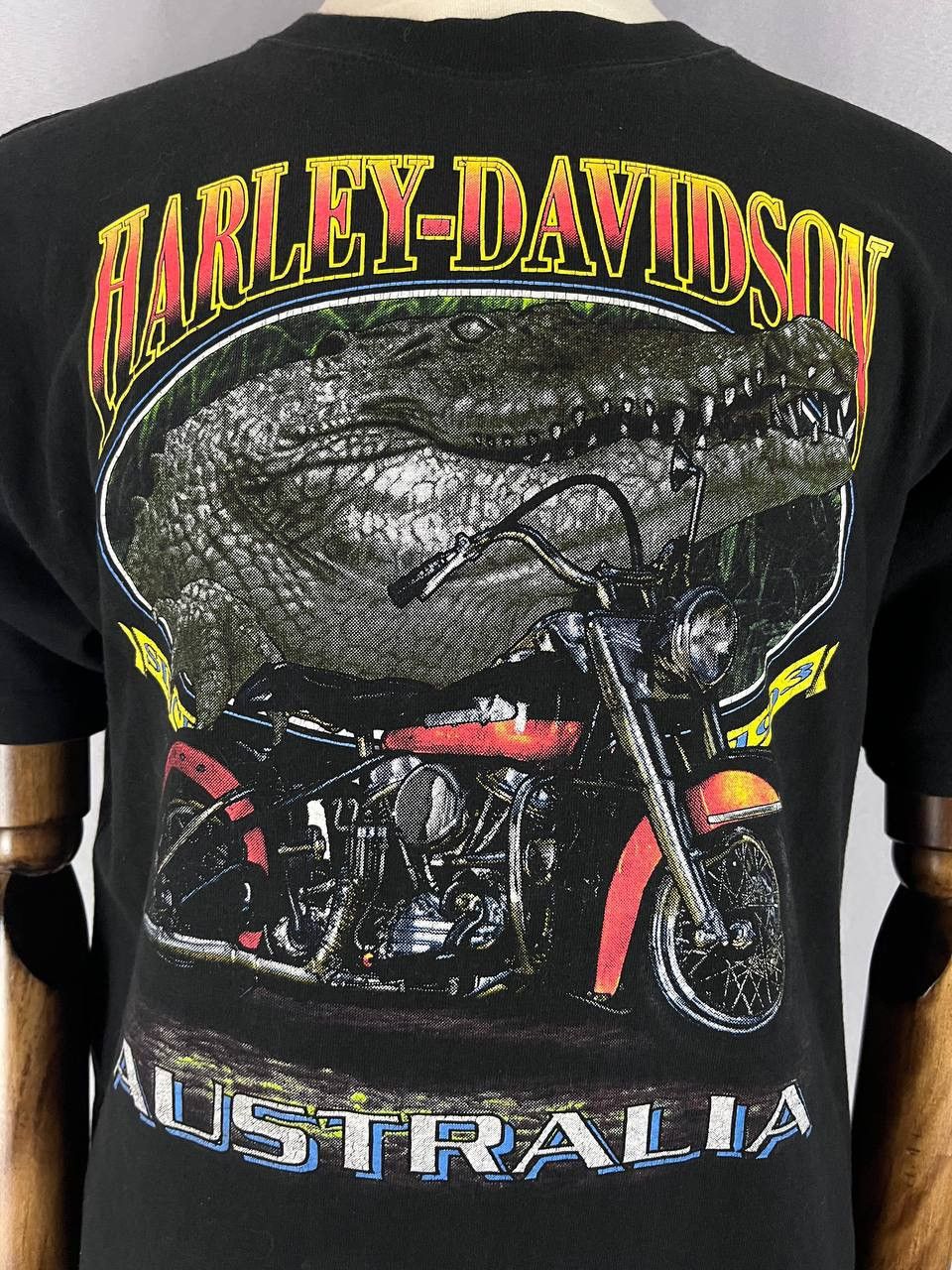 Harley Davidson Harley Davidson Tee T Shirt Vintage Australia 1990s Size US XL / EU 56 / 4 - 1 Thumbnail