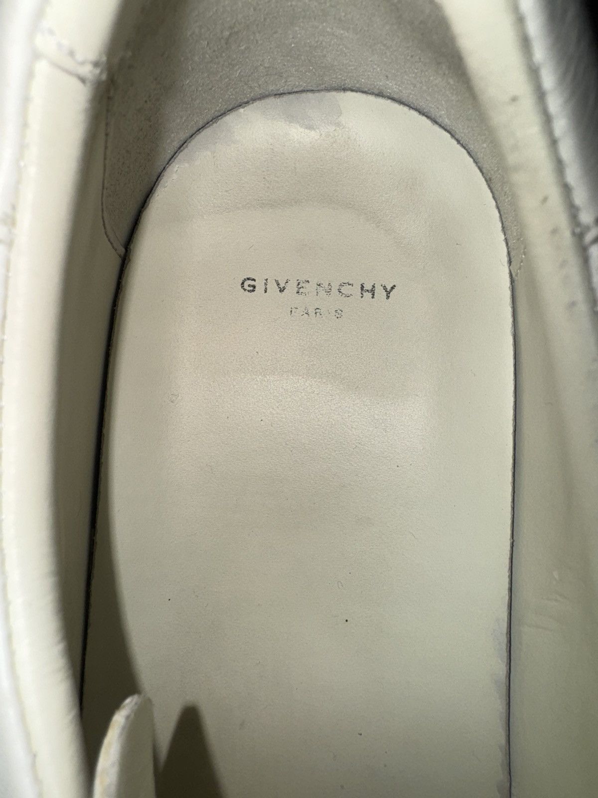 Givenchy Givenchy Urban Street Leather Sneakers With Logo Strap Size US 10 / EU 43 - 4 Thumbnail