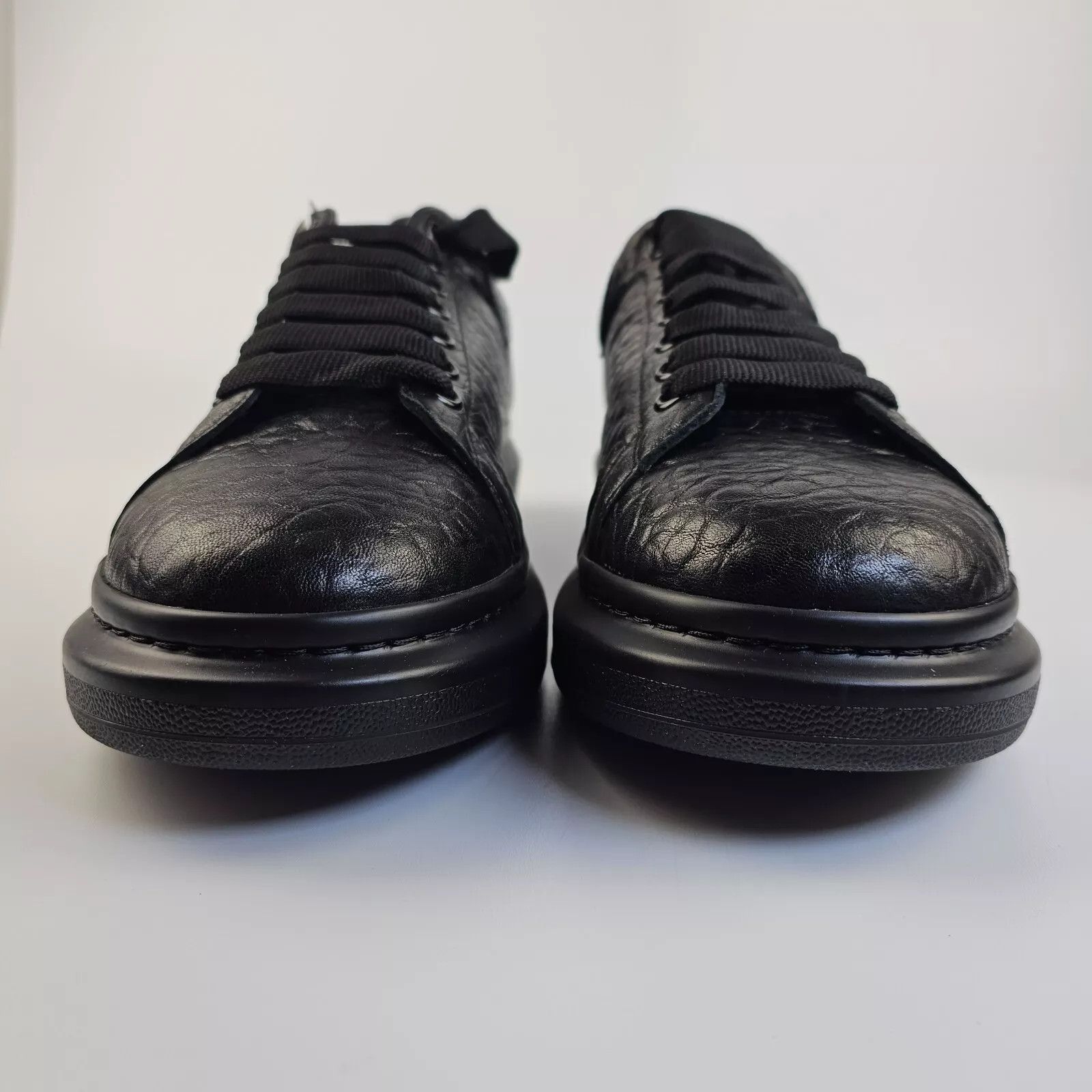 Alexander McQueen ALEXANDER MCQUEEN Oversized Men's Black Sneakers New Size US 6 / EU 39 - 4 Thumbnail