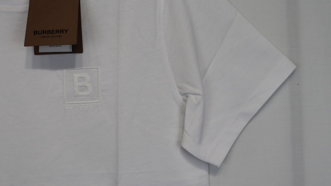Burberry o1rshd1 T-Shirt in White Size US M / EU 48-50 / 2 - 6 Thumbnail