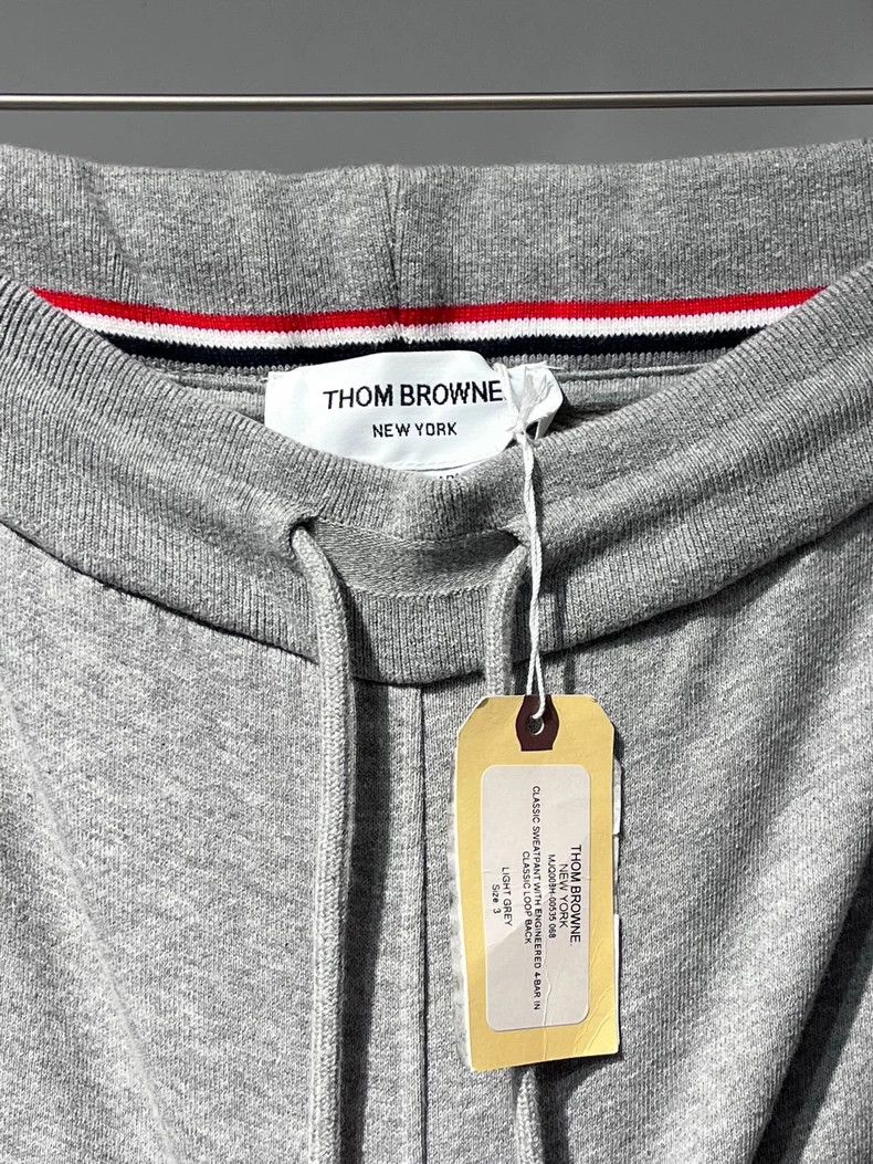 Thom Browne Thom Browne size 3 casual pants Size US 41 - 5 Thumbnail