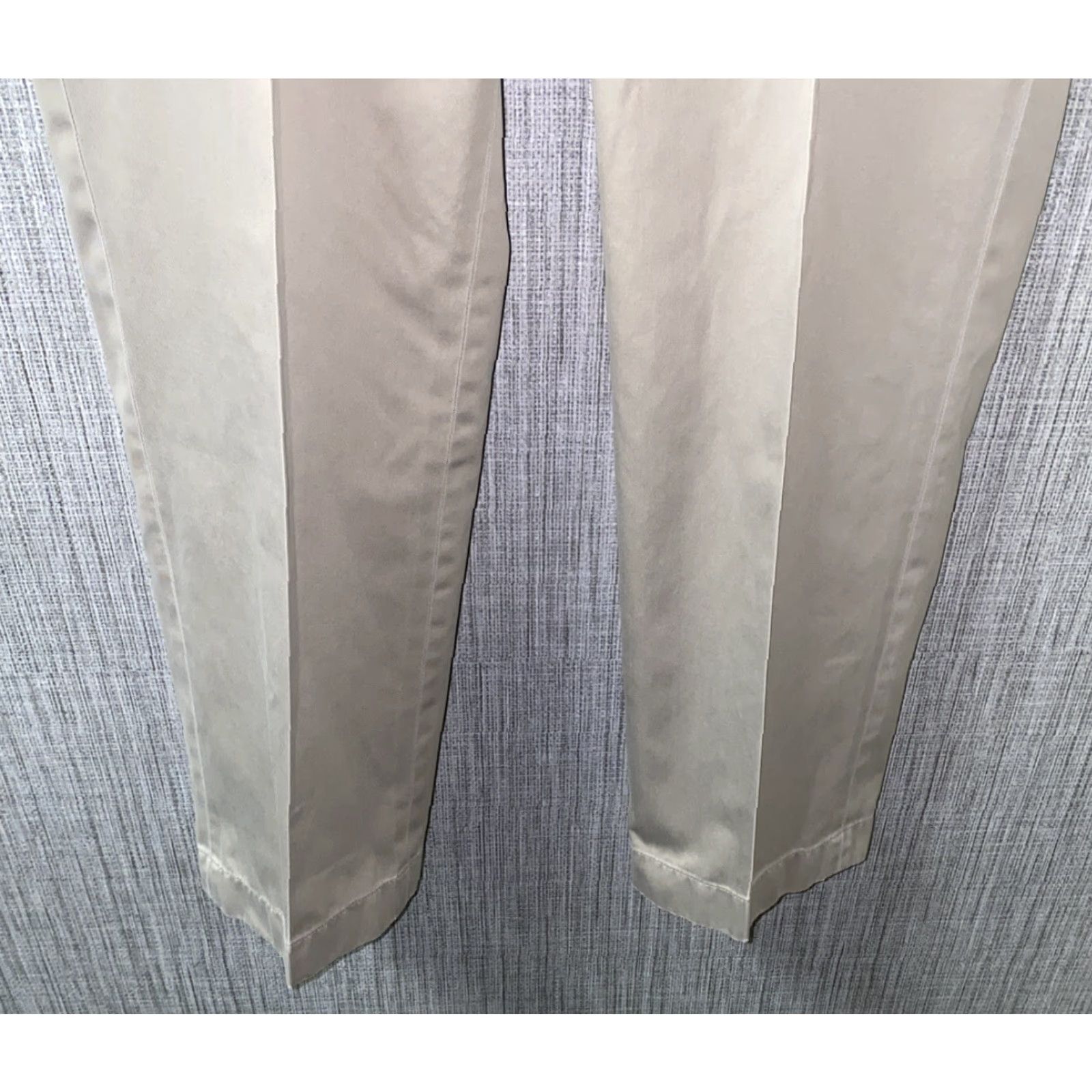 Brooks Brothers Brooks Brothers Dress Pants 346 Mens Light Beige Pleated Regular Inseam 30 Size 37 X 30 Beige Mens Pants Size US 37 - 3 Thumbnail