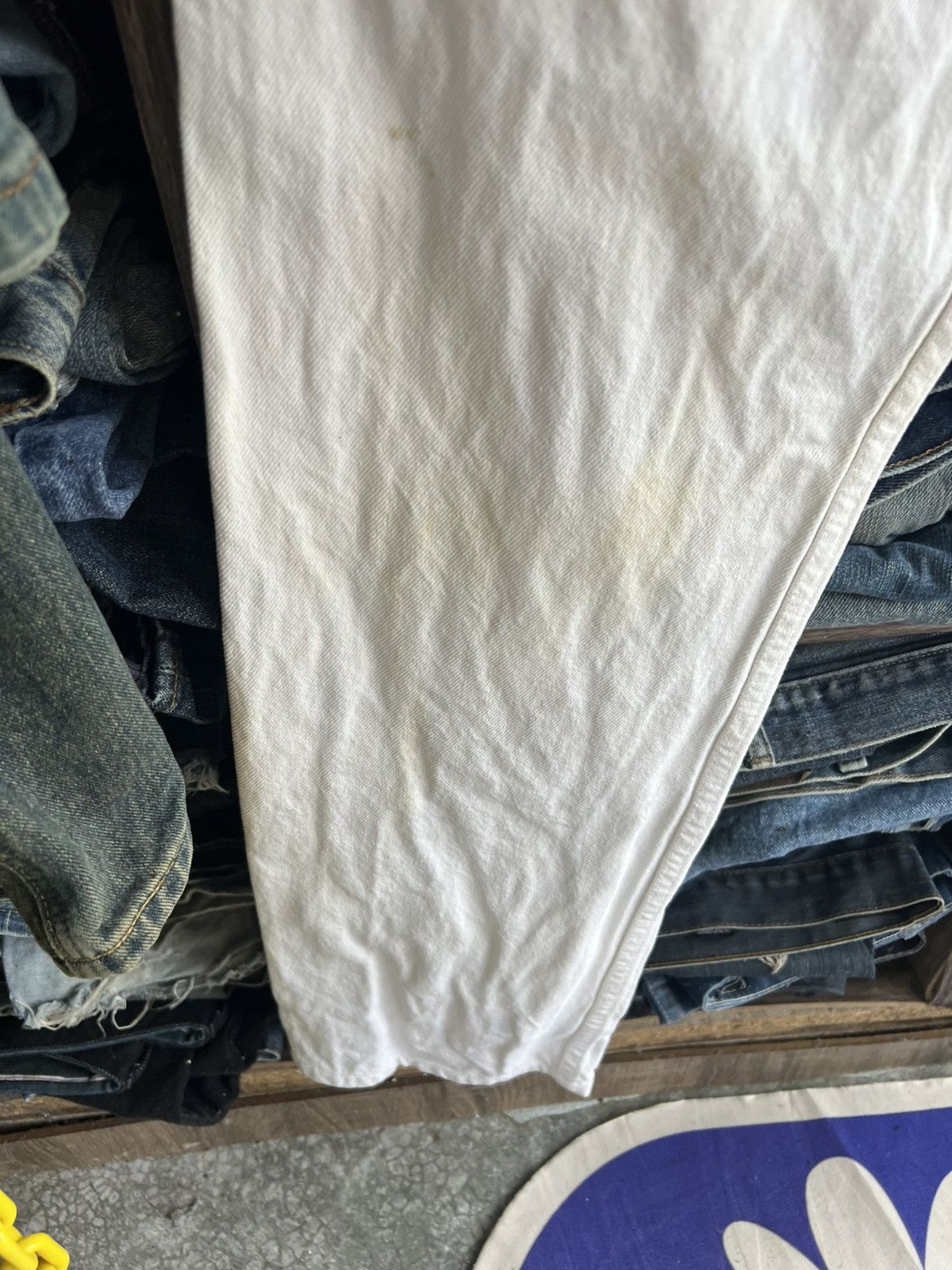 Levi's Vintage Clothing 🔥Vintage Levis 501 Button 520 Denim Size US 31 - 15 Thumbnail