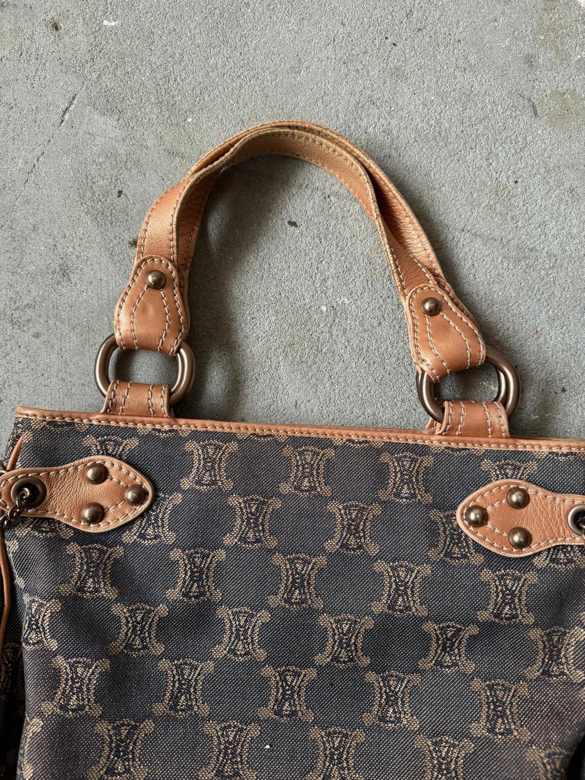 Celine Celine Macadam Denim Chain Shoulder Bag Navy/Beige Size ONE SIZE - 8 Thumbnail