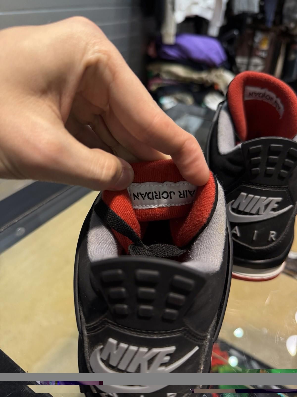 Jordan Brand Jordan Air Jordan 4 Retro OG Bred 2019 Men's 8.5 Size US 8.5 / EU 41-42 - 7 Thumbnail