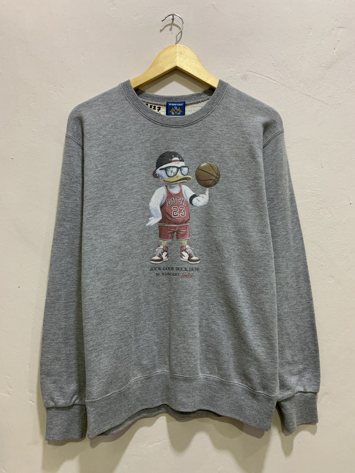 Japanese Brand Vintage Duck Dude B One Soul Ripoff Michael Jordan Bulls 23 Size US M / EU 48-50 / 2 - 1 Thumbnail
