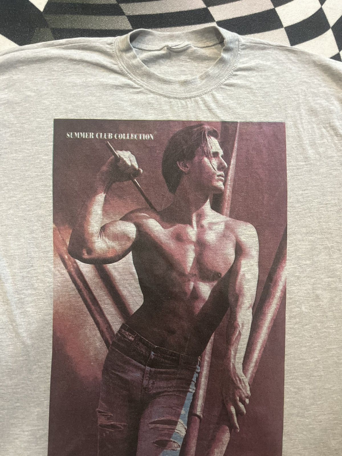 Arts & Science Vintage Photo Summer Club Collection photographer 90’sTshirt Size US XL / EU 56 / 4 - 5 Thumbnail