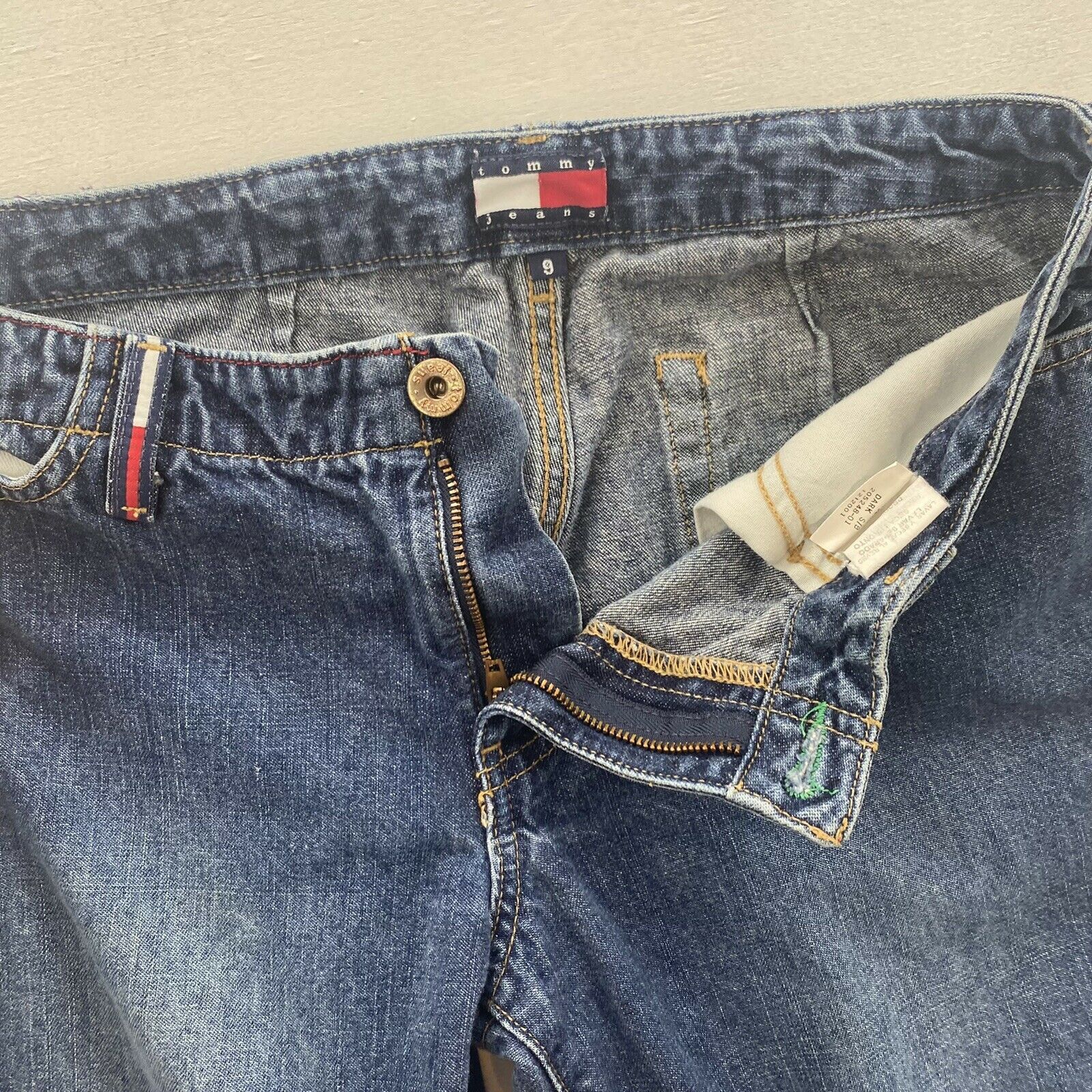 Tommy Hilfiger Tommy Hilfiger Women's SZ 9 Capris Tommy Jeans Size 32" / US 10 / IT 46 - 7 Thumbnail