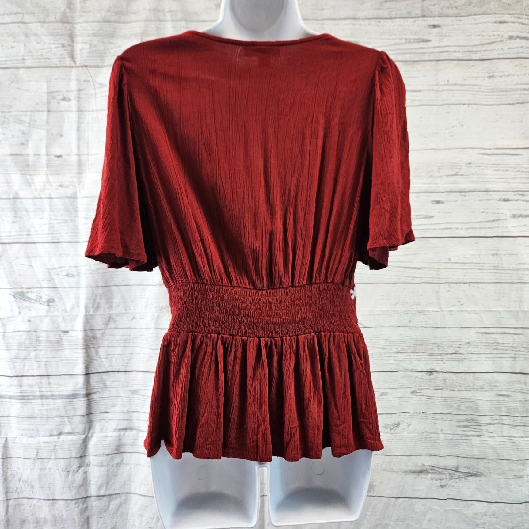 Vintage Knox Rose Womens Blouse Sz M Red White Floral Embroidered Rayon V-Neck Shirt Ladies Womens Short description Size M / US 6-8 / IT 42-44 - 4 Thumbnail